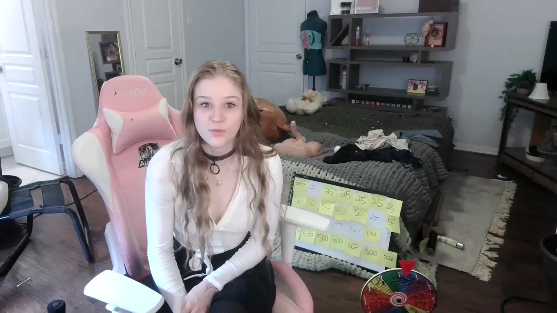 Gallery image thumbnail from Bunnydathug's myfreecams stream on, 12/29/2022, 17:23 image 20 of 20