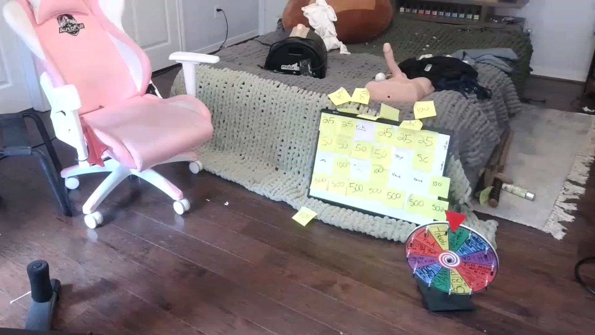 Gallery image thumbnail from Bunnydathug's myfreecams stream on, 12/29/2022, 20:41 image 7 of 20