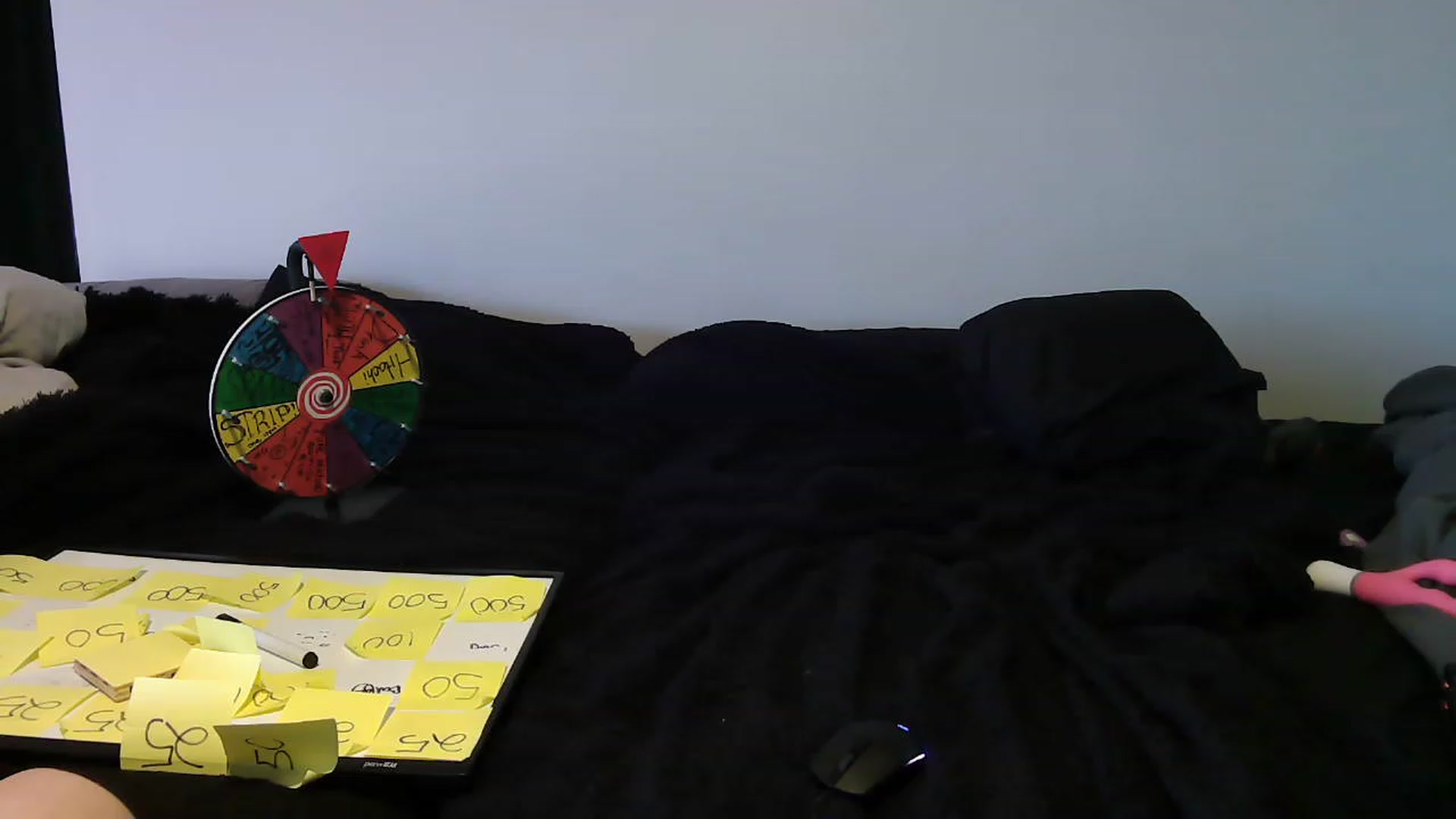 Gallery image thumbnail from Bunnydathug's myfreecams stream on, 12/30/2022, 21:13 image 1 of 20