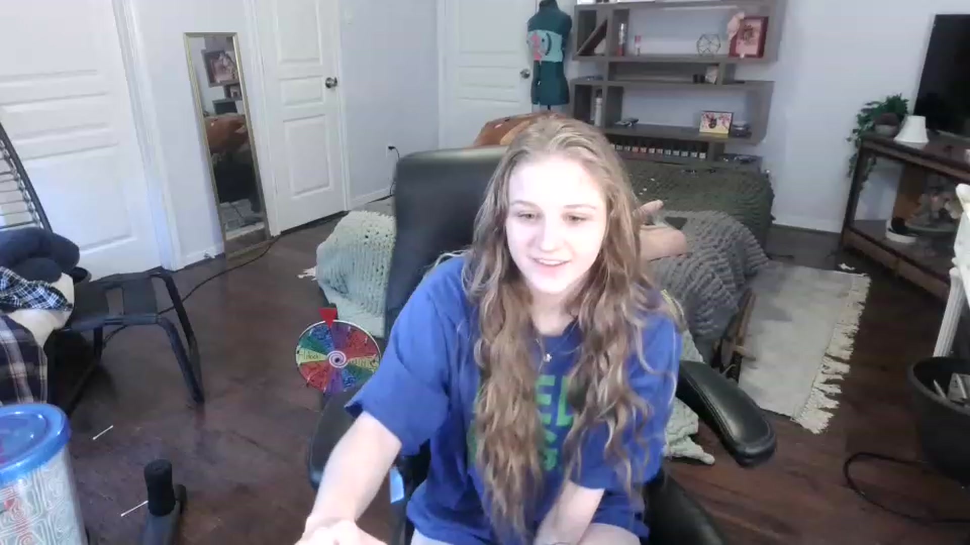 Gallery image thumbnail from Bunnydathug's myfreecams stream on, 12/31/2022, 23:49 image 4 of 20