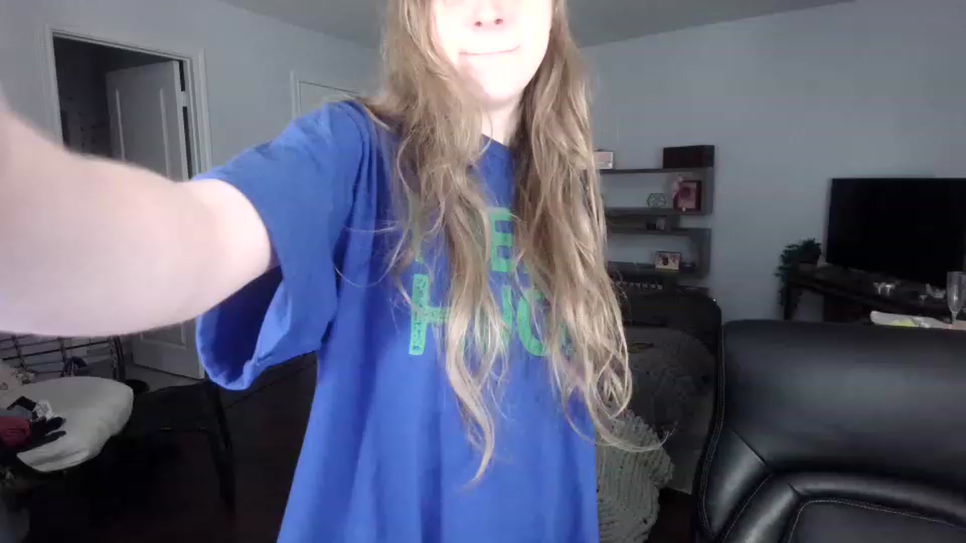 Gallery image thumbnail from Bunnydathug's myfreecams stream on, 01/03/2023, 02:10 image 15 of 20