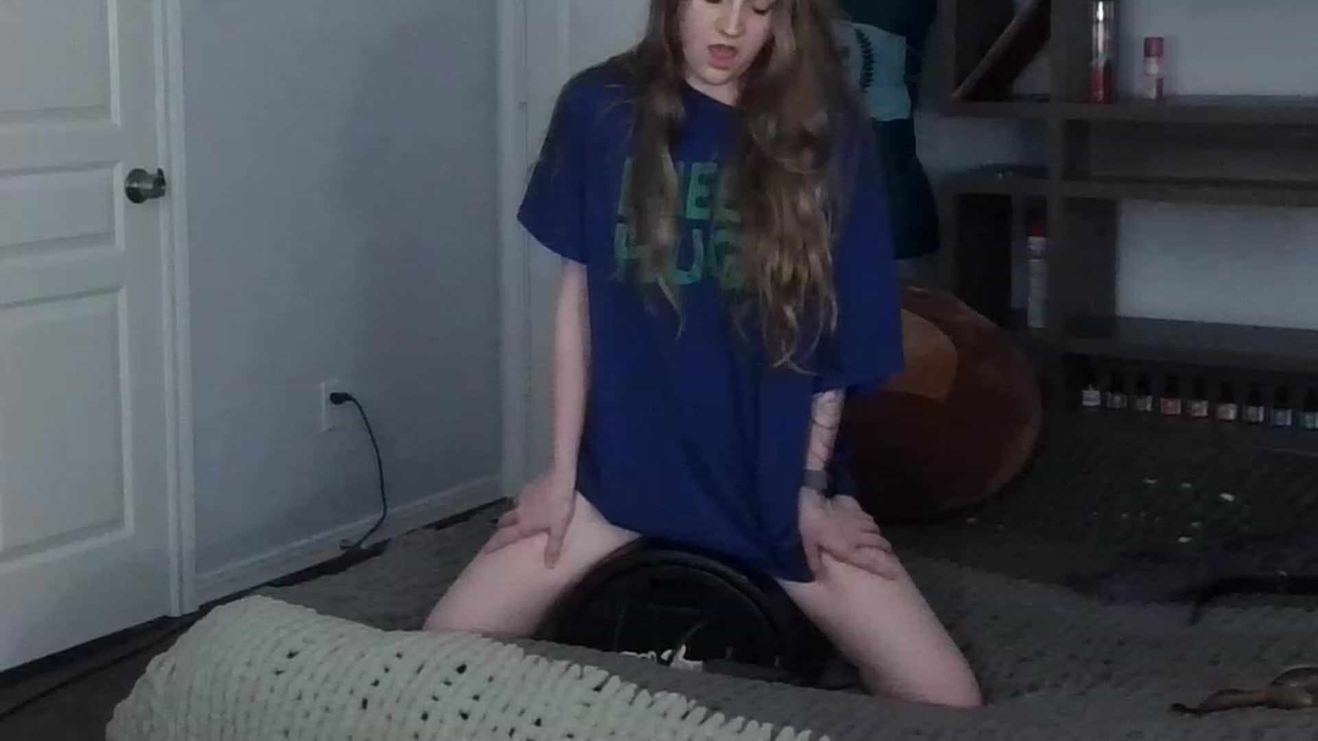 Gallery image thumbnail from Bunnydathug's myfreecams stream on, 01/03/2023, 02:10 image 11 of 20