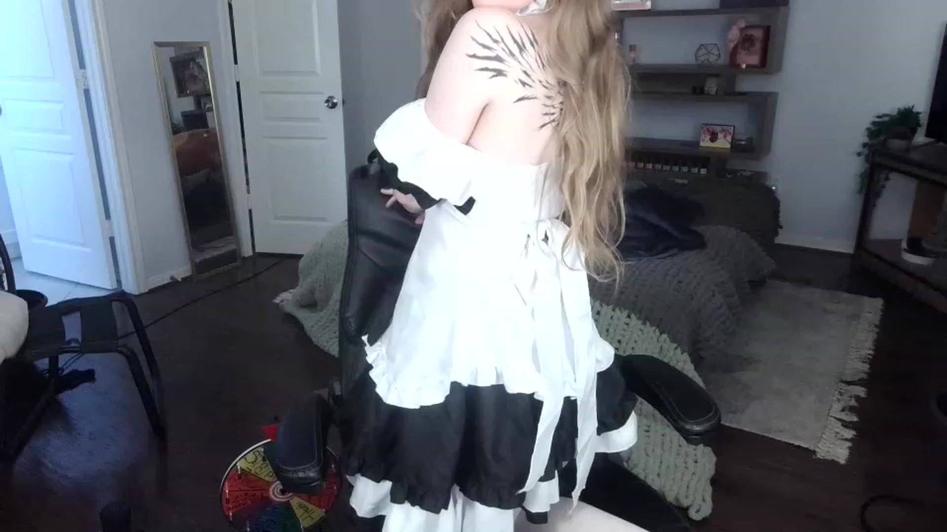Gallery image thumbnail from Bunnydathug's myfreecams stream on, 01/03/2023, 21:57 image 3 of 20