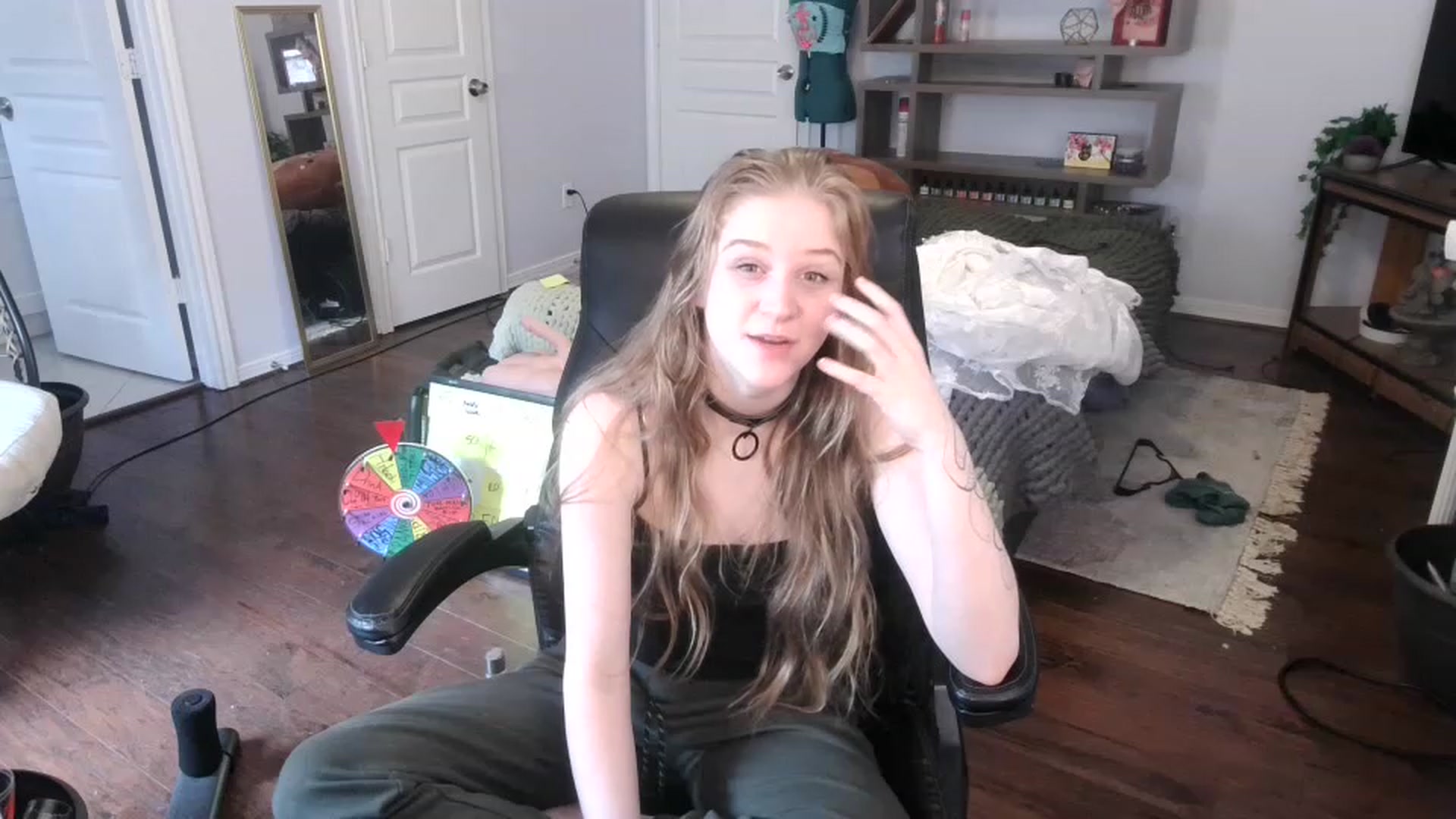 Gallery image thumbnail from Bunnydathug's myfreecams stream on, 01/07/2023, 20:53 image 11 of 20