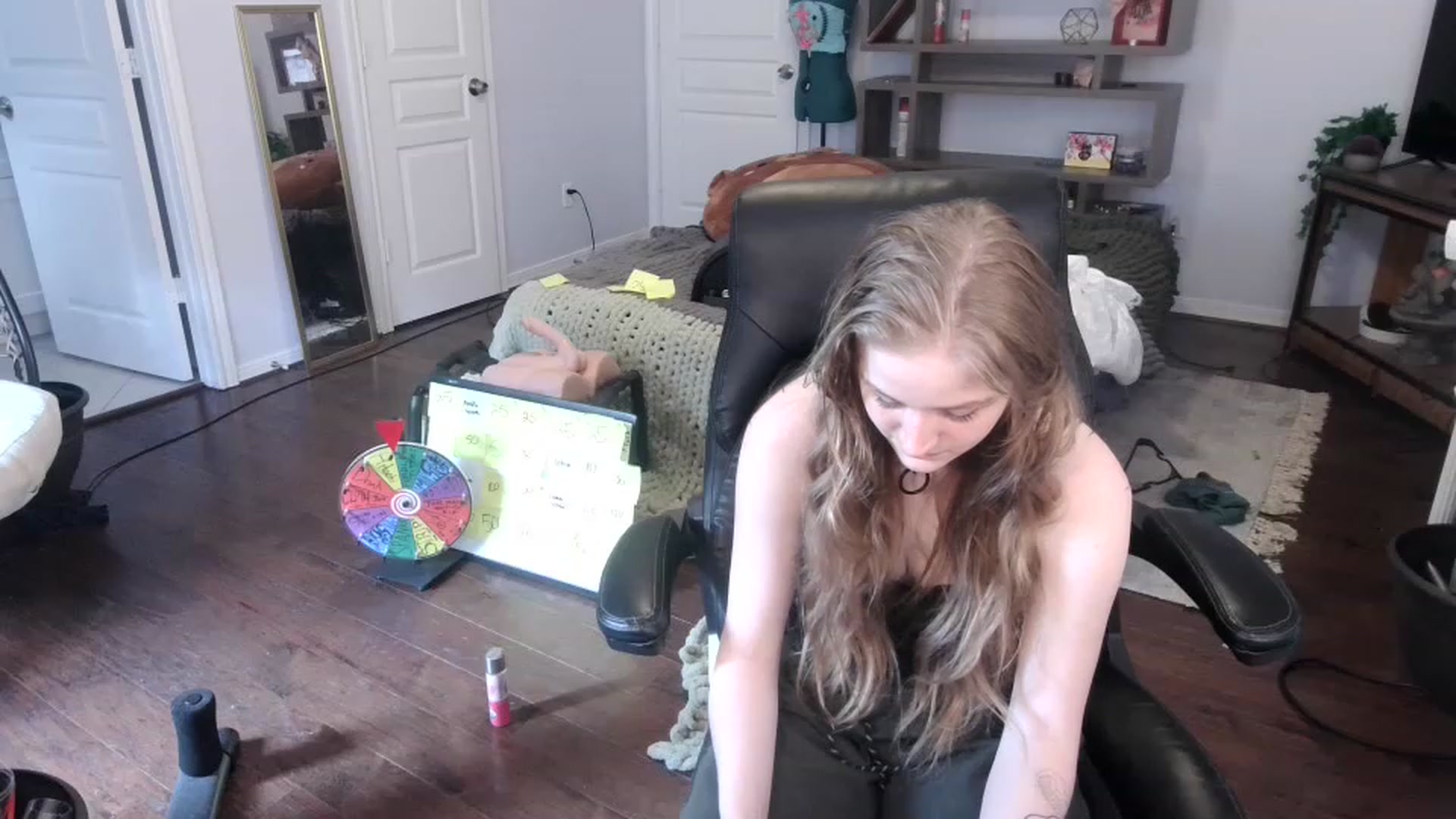 Gallery image thumbnail from Bunnydathug's myfreecams stream on, 01/07/2023, 20:53 image 10 of 20