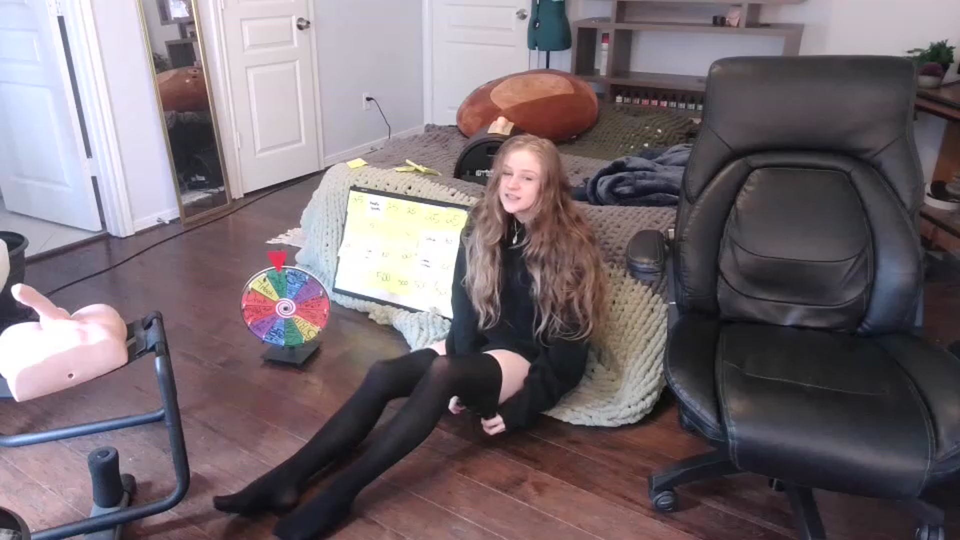 Gallery image thumbnail from Bunnydathug's myfreecams stream on, 01/08/2023, 16:56 image 12 of 20