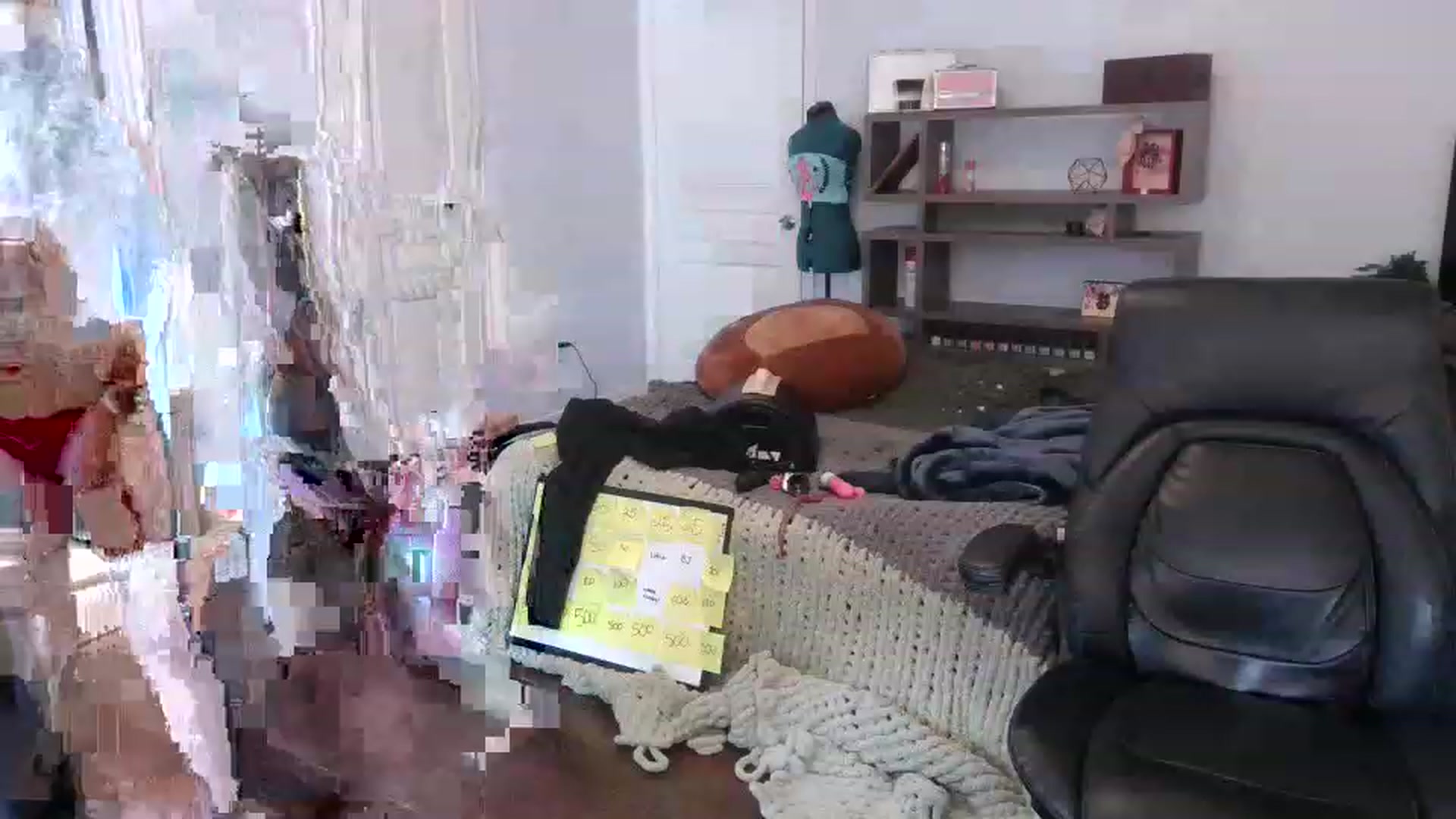Gallery image thumbnail from Bunnydathug's myfreecams stream on, 01/08/2023, 16:56 image 20 of 20