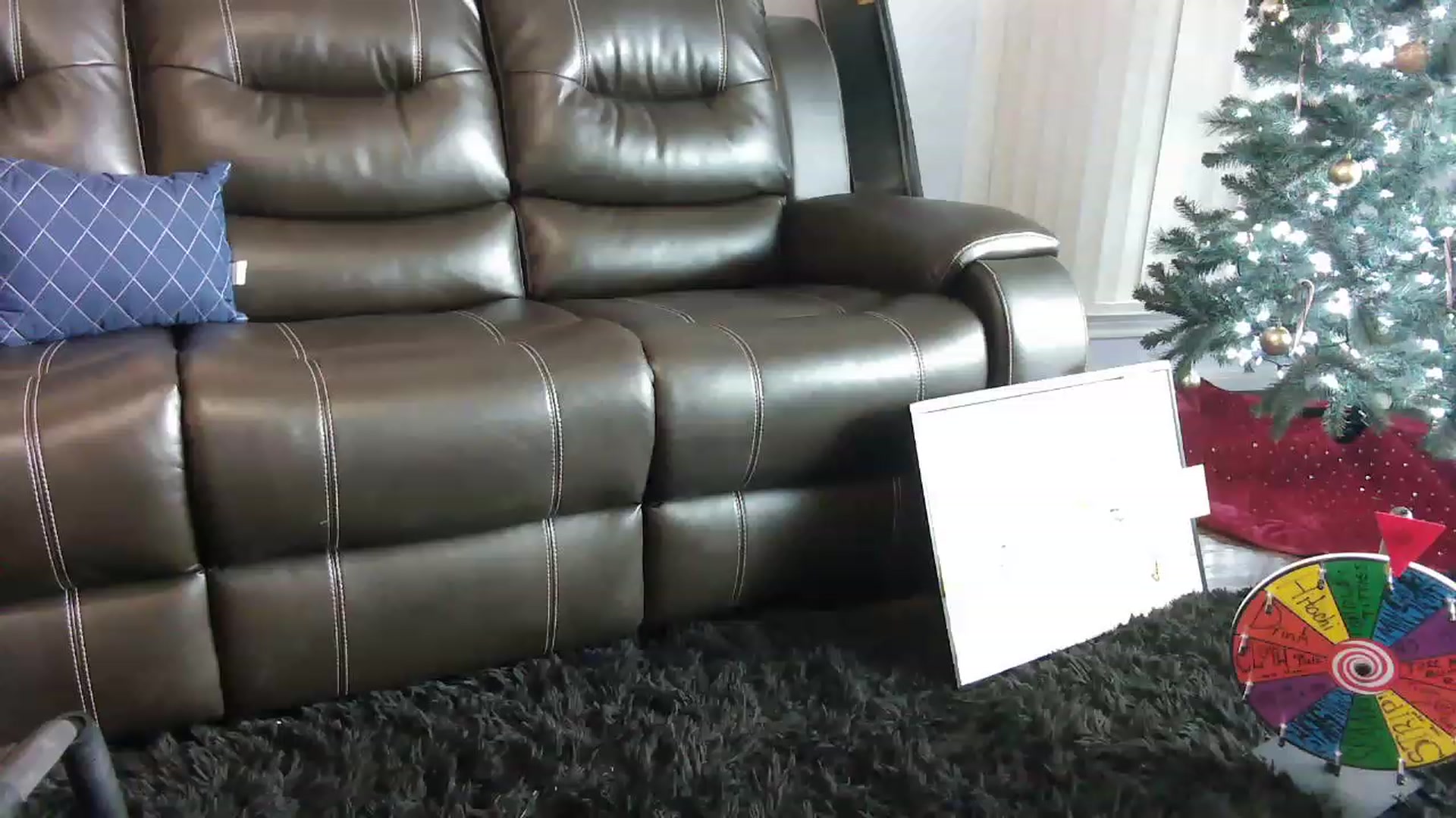 Gallery image thumbnail from Bunnydathug's myfreecams stream on, 01/15/2023, 19:55 image 19 of 20