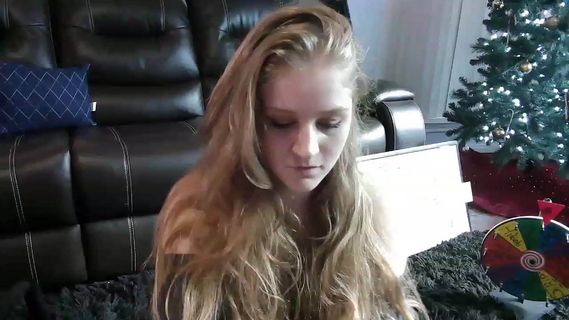Gallery image thumbnail from Bunnydathug's myfreecams stream on, 01/15/2023, 19:55 image 17 of 20