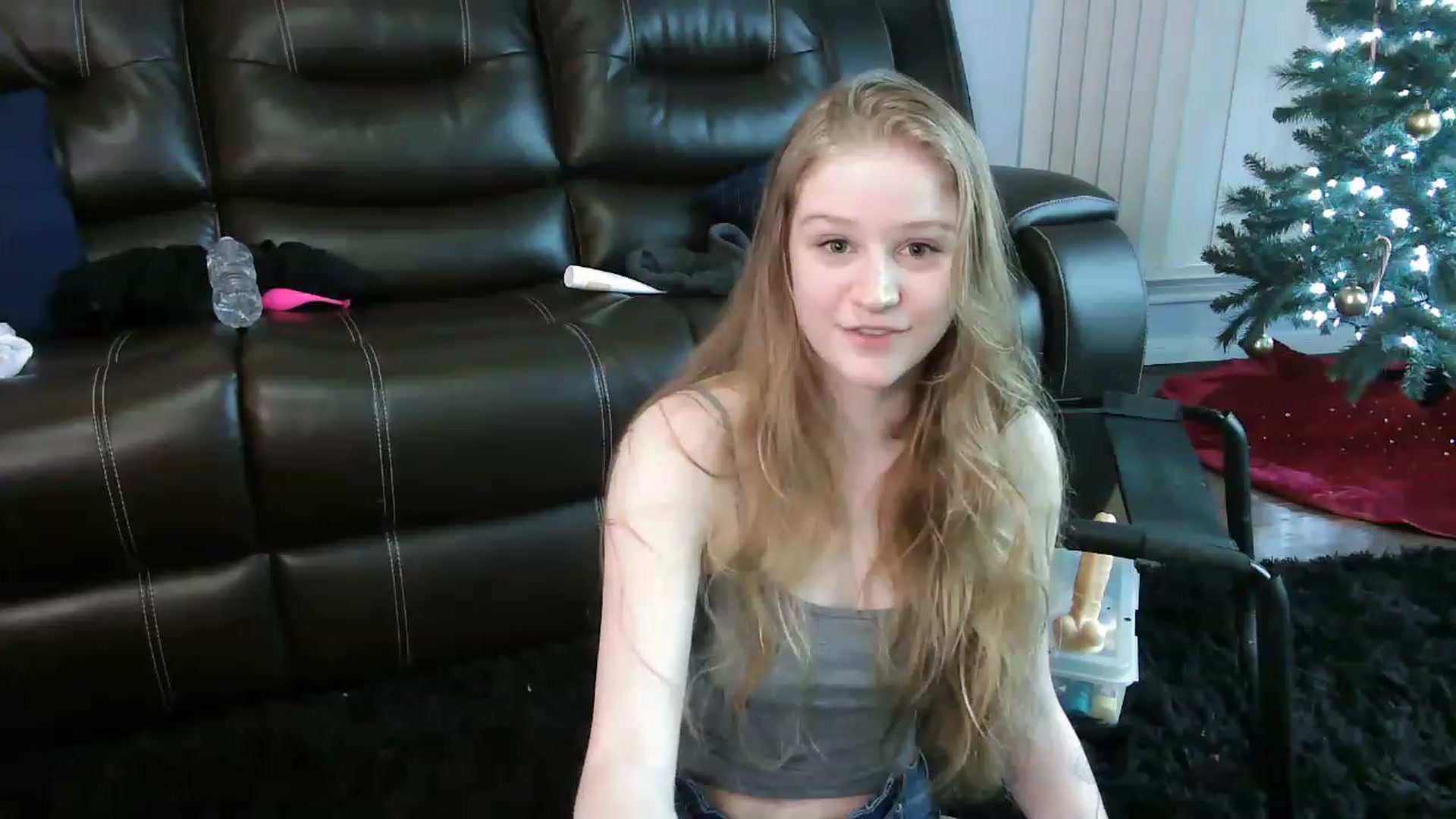 Gallery image thumbnail from Bunnydathug's myfreecams stream on, 01/16/2023, 17:46 image 9 of 20
