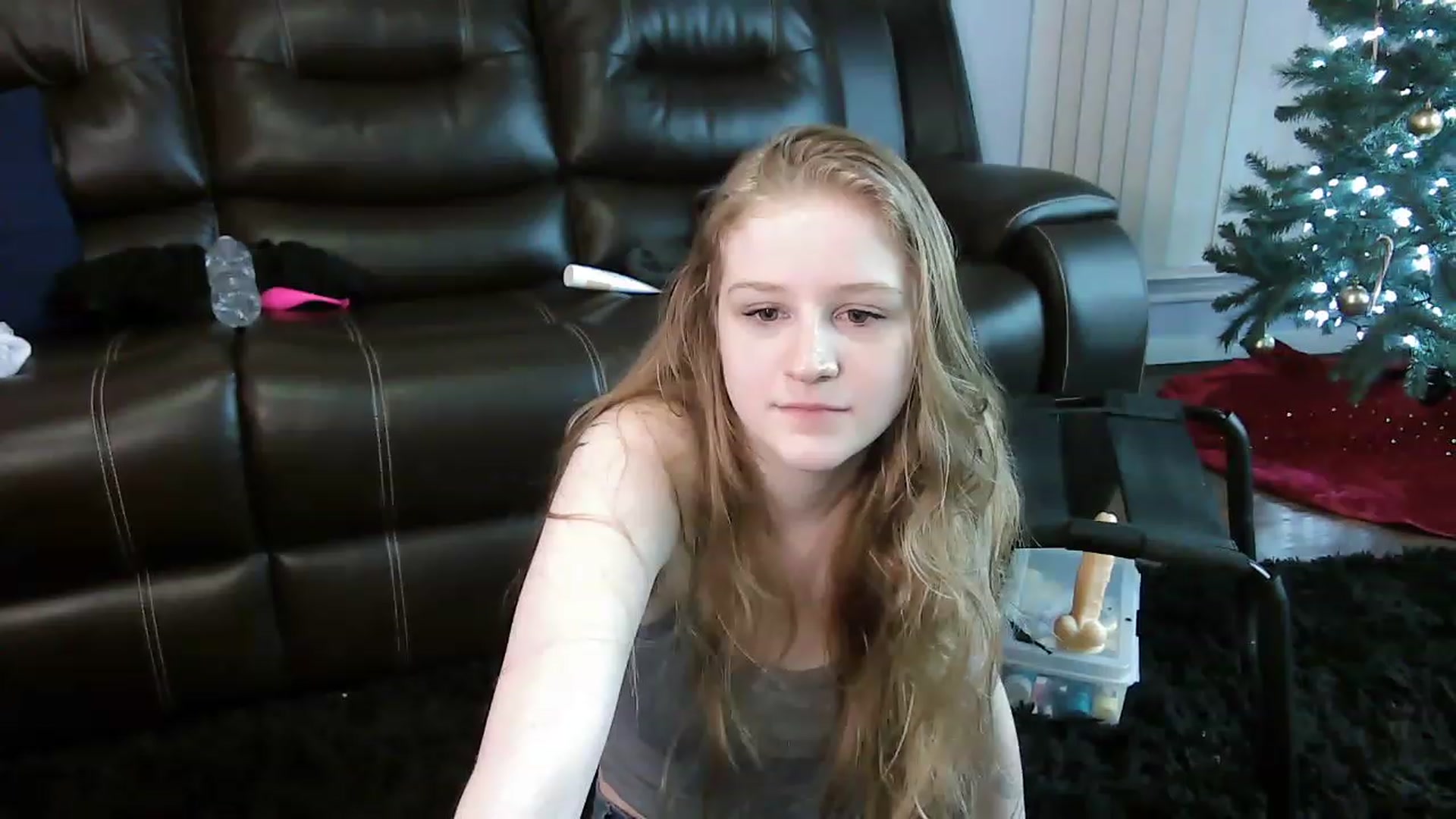 Gallery image thumbnail from Bunnydathug's myfreecams stream on, 01/16/2023, 17:46 image 13 of 20