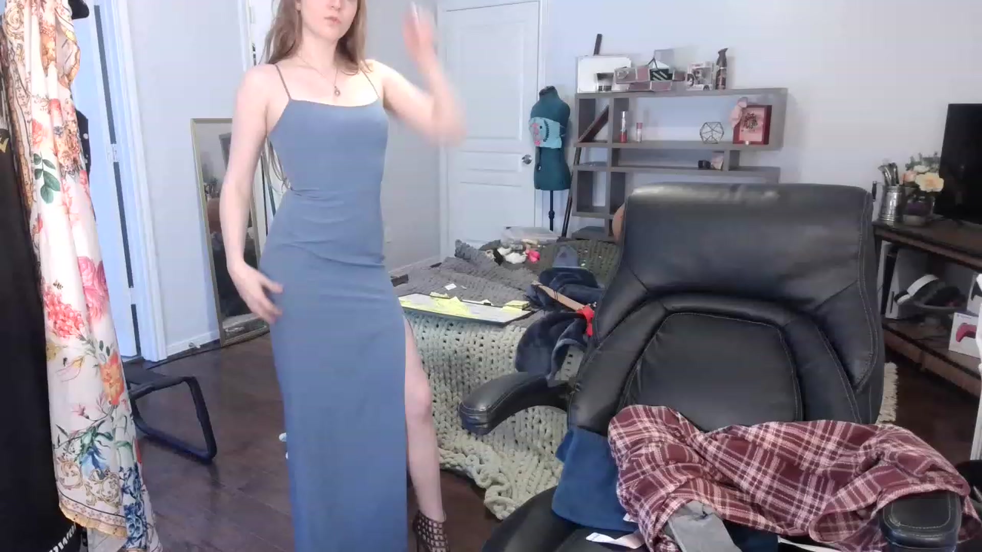 Gallery image thumbnail from Bunnydathug's myfreecams stream on, 01/22/2023, 18:12 image 15 of 20