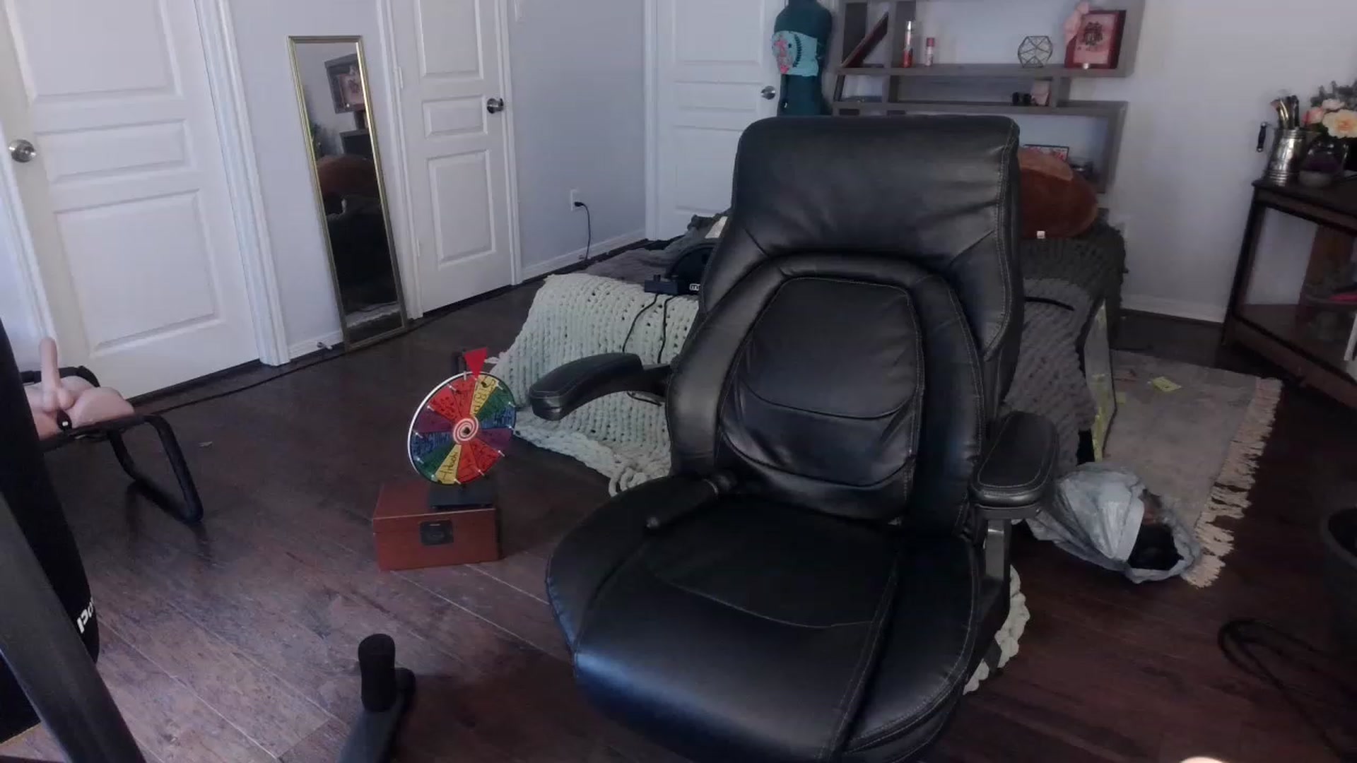 Gallery image thumbnail from Bunnydathug's myfreecams stream on, 01/29/2023, 20:44 image 17 of 20