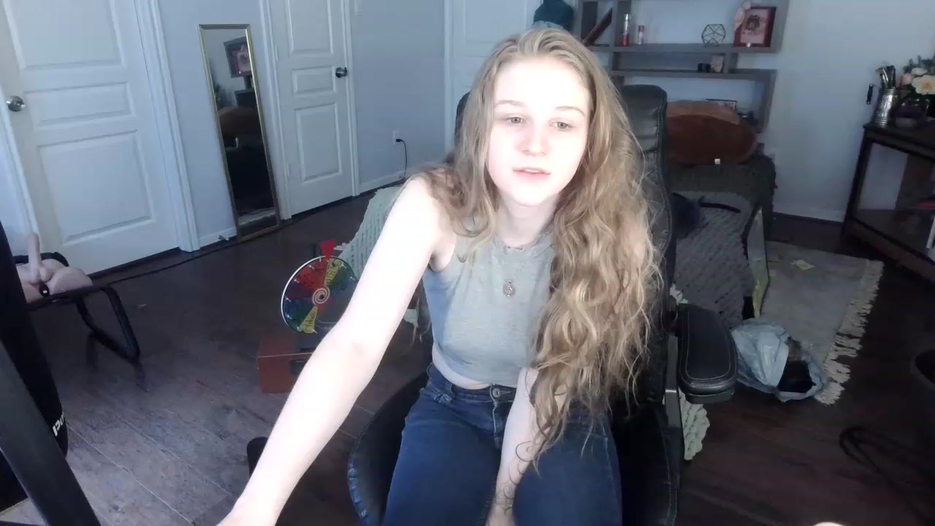 Gallery image thumbnail from Bunnydathug's myfreecams stream on, 01/29/2023, 20:44 image 15 of 20