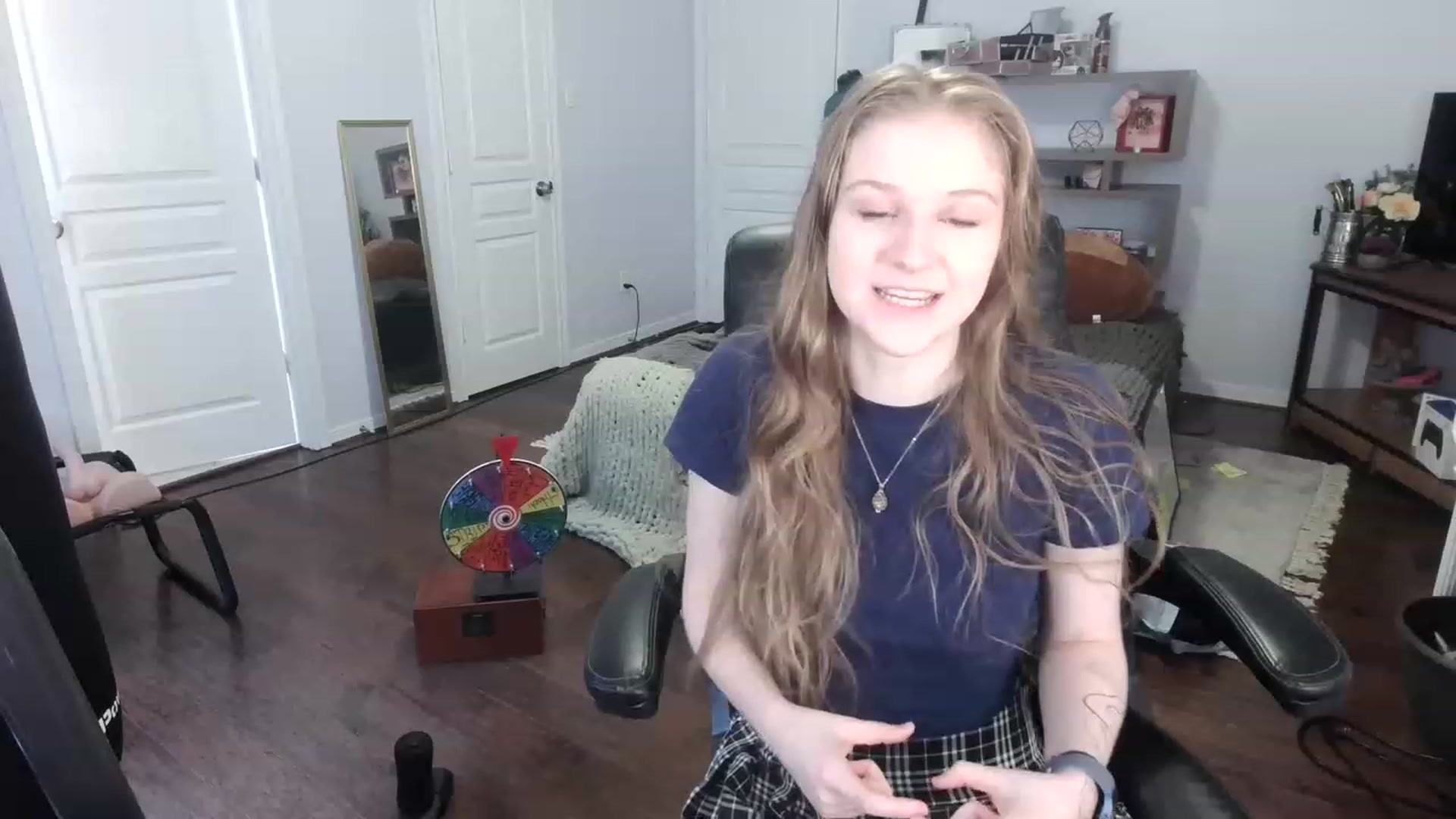 Gallery image thumbnail from Bunnydathug's myfreecams stream on, 01/30/2023, 15:45 image 9 of 20