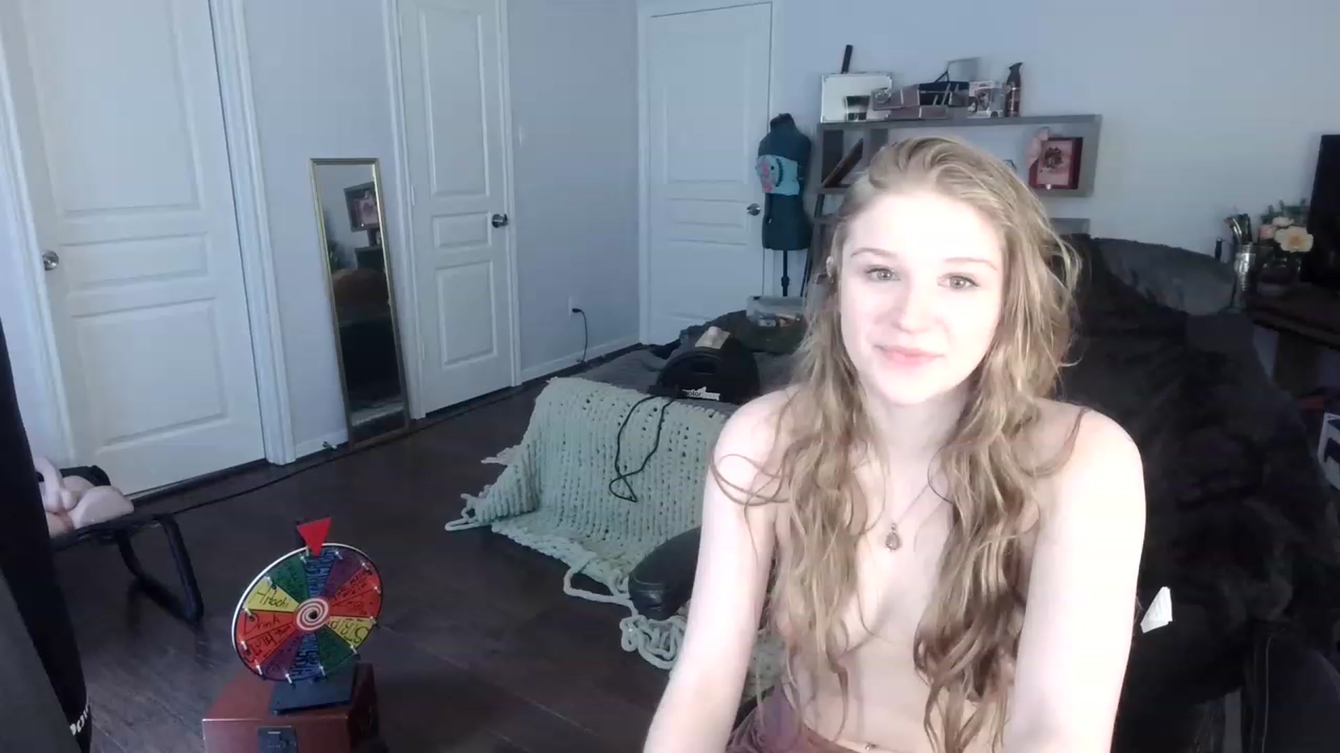 Gallery image thumbnail from Bunnydathug's myfreecams stream on, 01/31/2023, 17:00 image 3 of 20