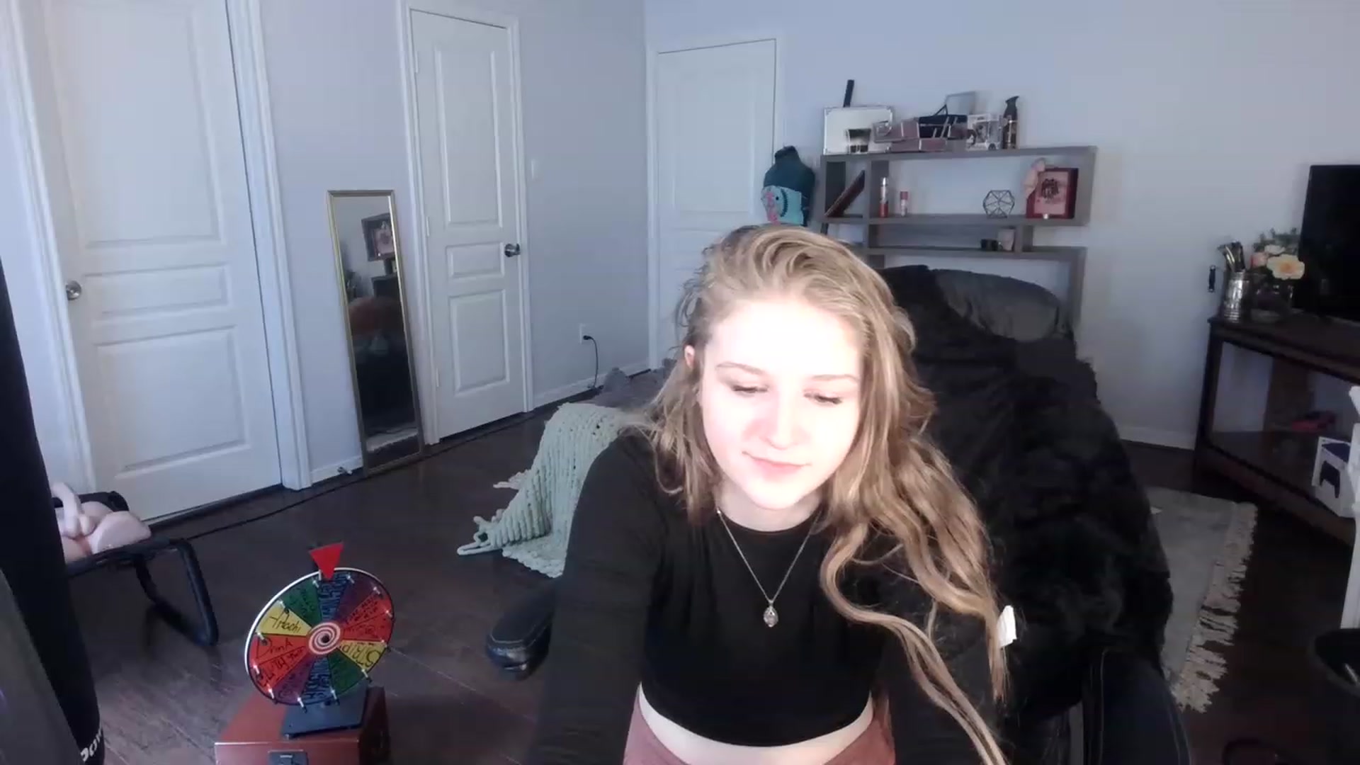 Gallery image thumbnail from Bunnydathug's myfreecams stream on, 01/31/2023, 17:00 image 7 of 20