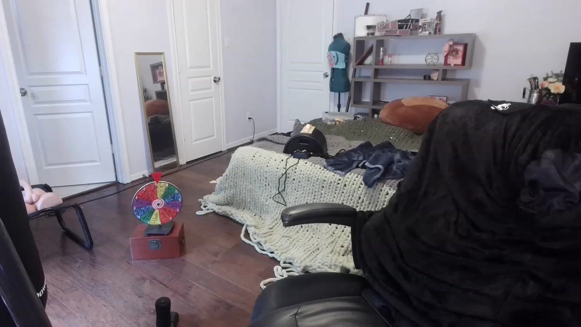 Gallery image thumbnail from Bunnydathug's myfreecams stream on, 01/31/2023, 20:56 image 19 of 20