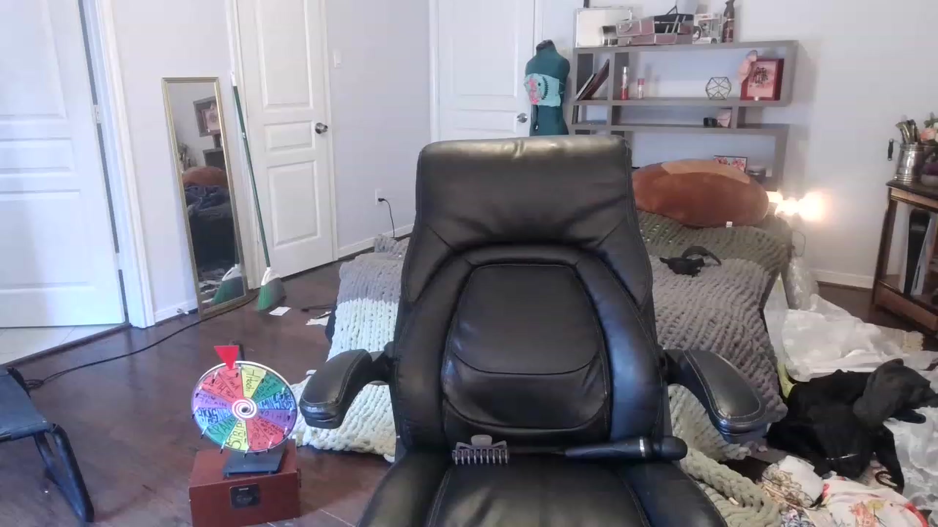 Gallery image thumbnail from Bunnydathug's myfreecams stream on, 02/04/2023, 18:41 image 15 of 20
