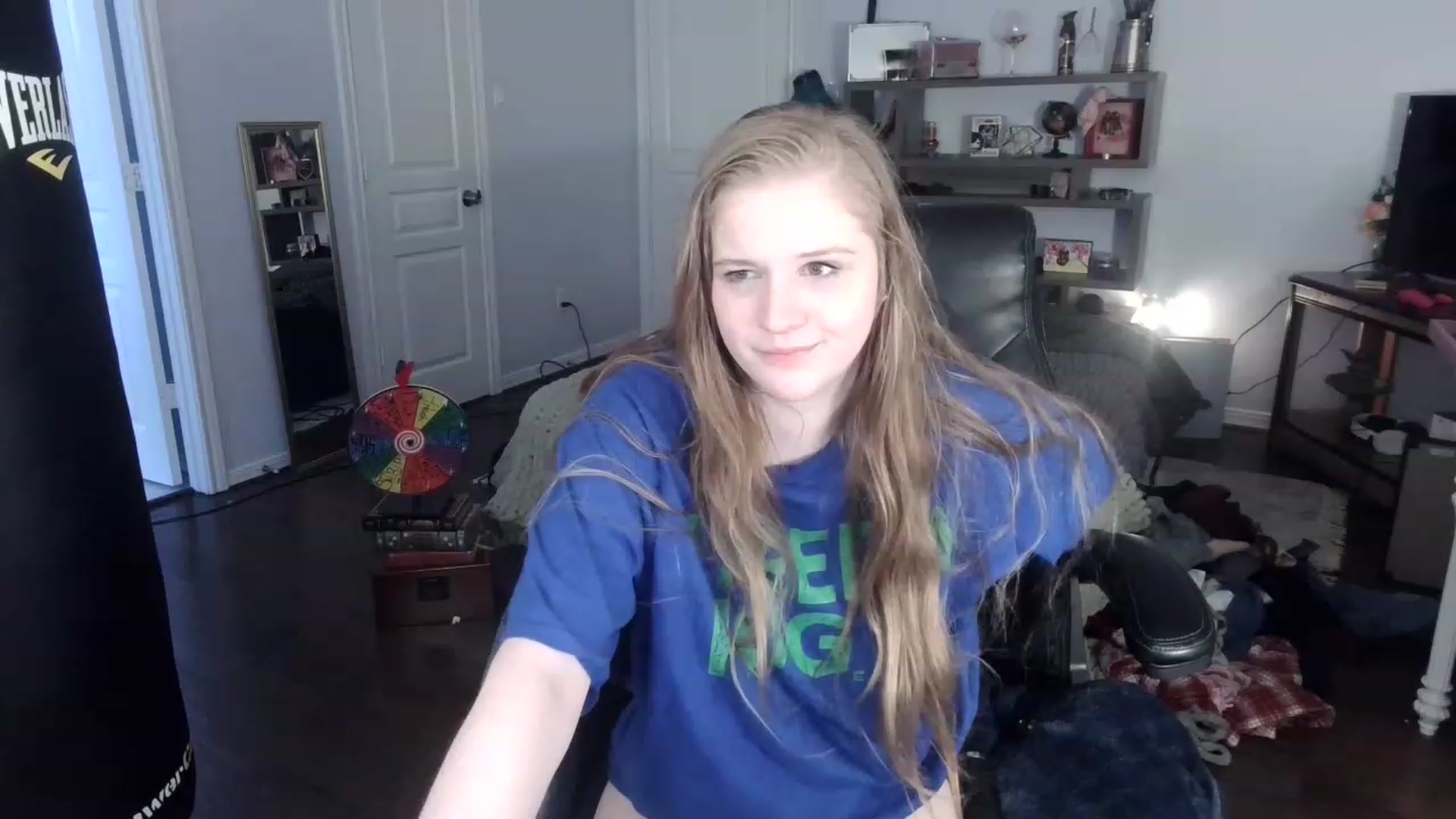 Gallery image thumbnail from Bunnydathug's myfreecams stream on, 02/13/2023, 18:26 image 20 of 20