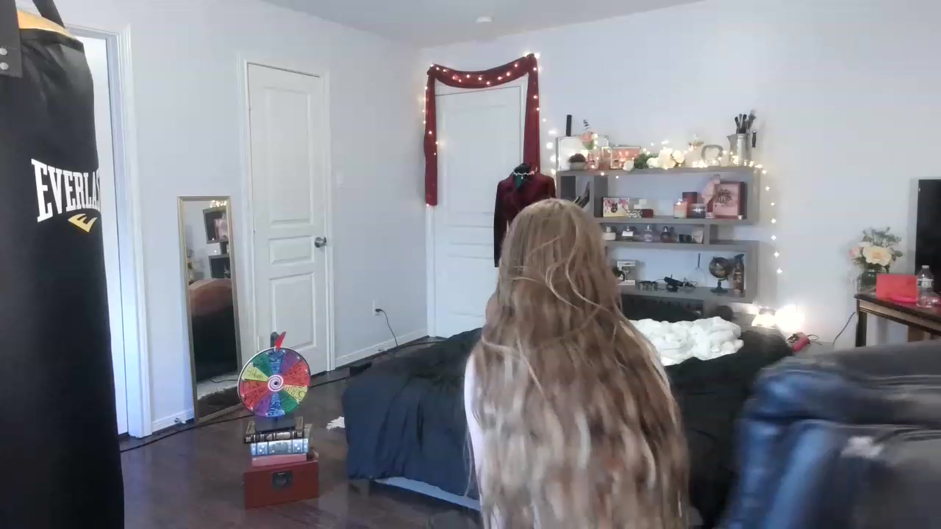 Gallery image thumbnail from Bunnydathug's myfreecams stream on, 02/14/2023, 22:54 image 18 of 20