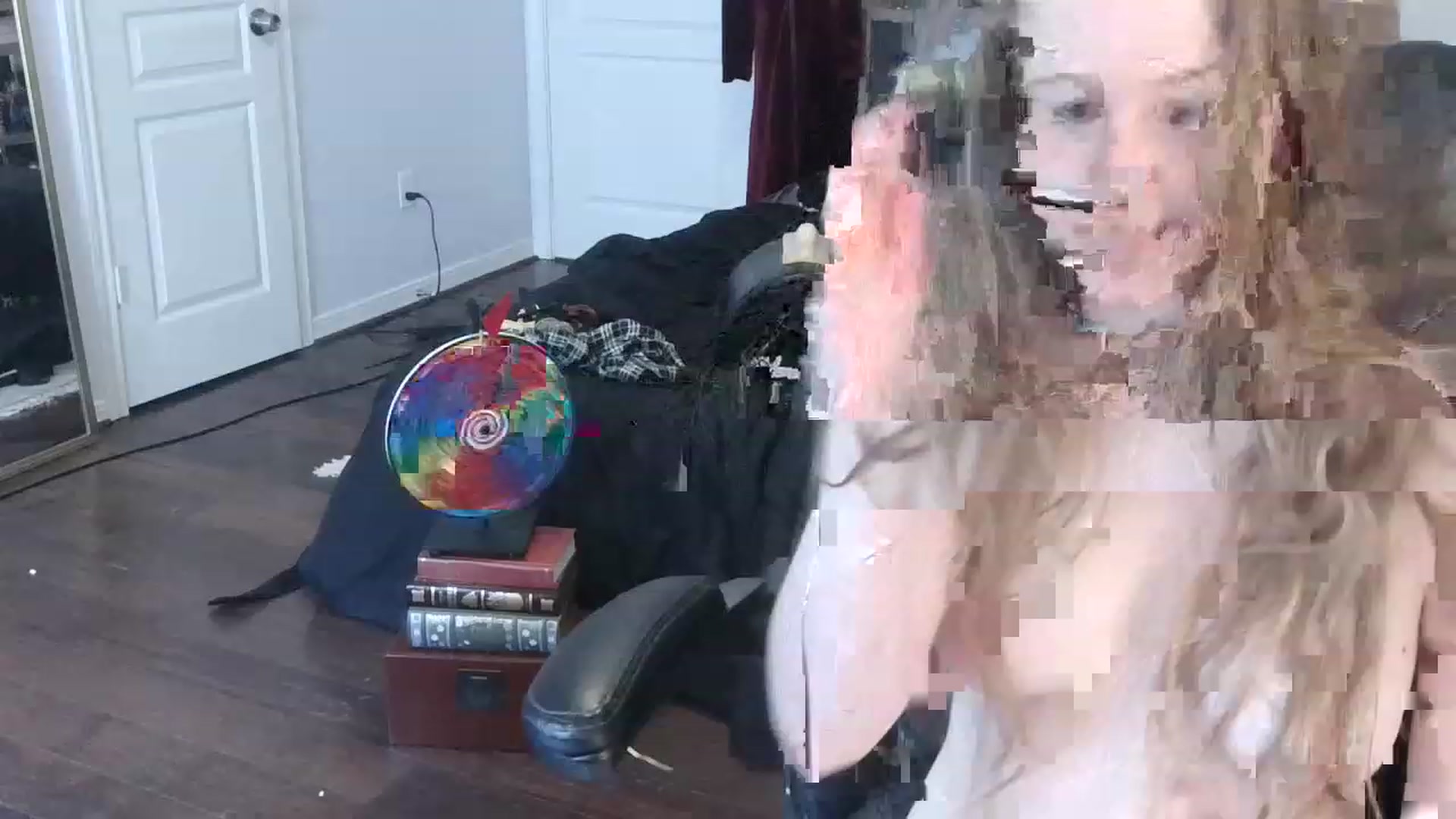 Gallery image thumbnail from Bunnydathug's myfreecams stream on, 02/23/2023, 19:00 image 11 of 20