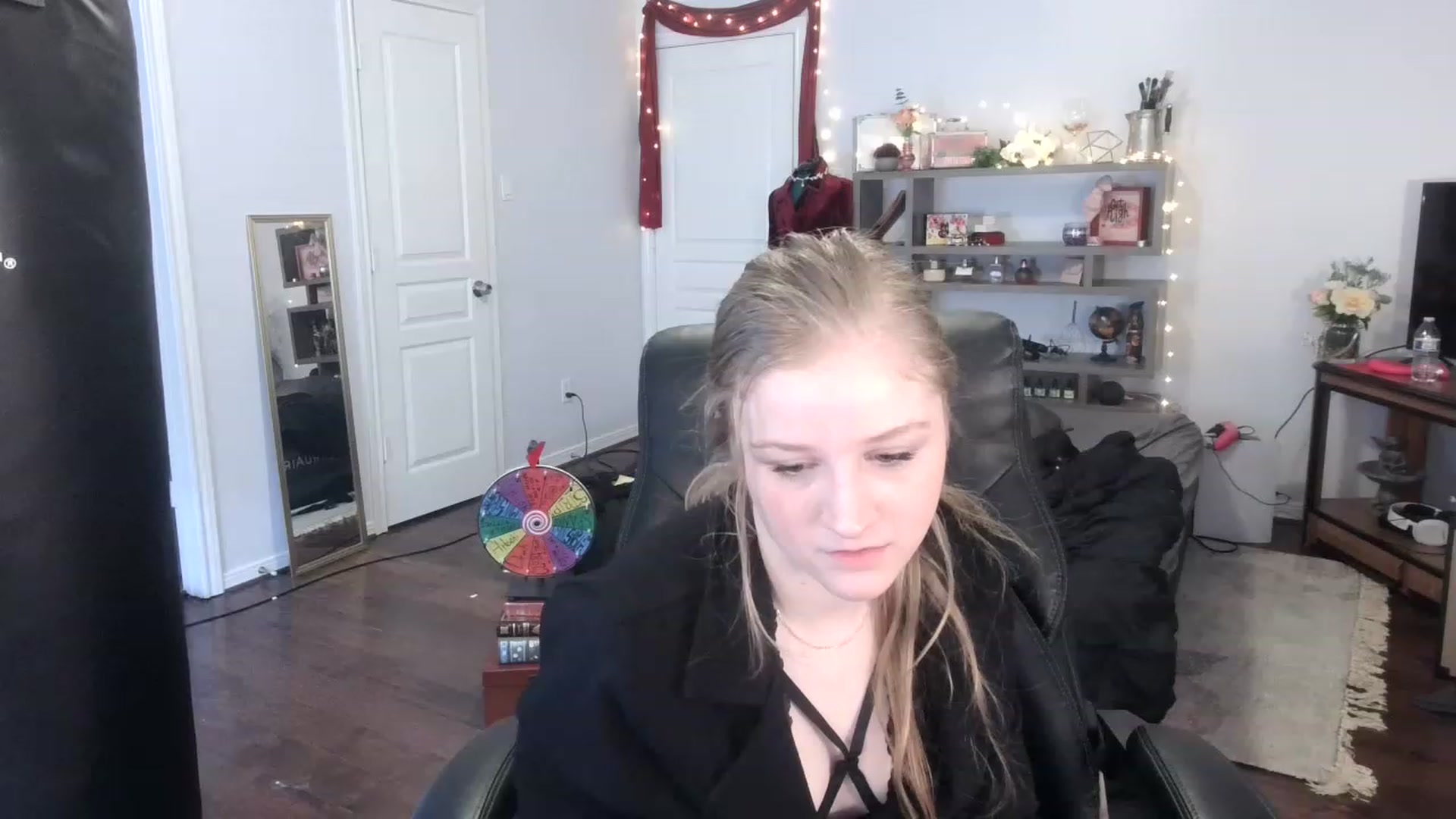 Gallery image thumbnail from Bunnydathug's myfreecams stream on, 02/24/2023, 18:55 image 20 of 20