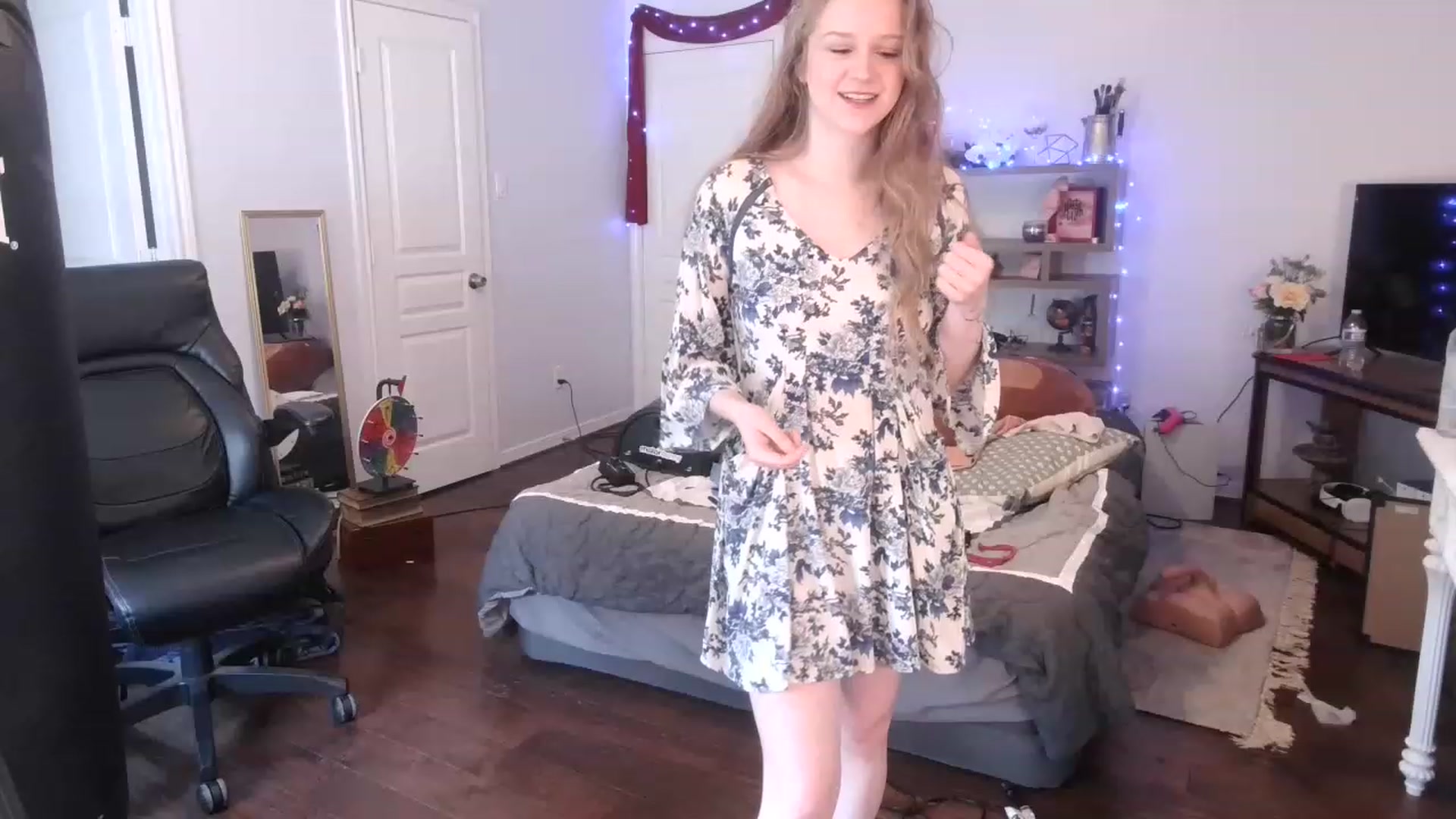 Gallery image thumbnail from Bunnydathug's myfreecams stream on, 02/28/2023, 17:49 image 14 of 20