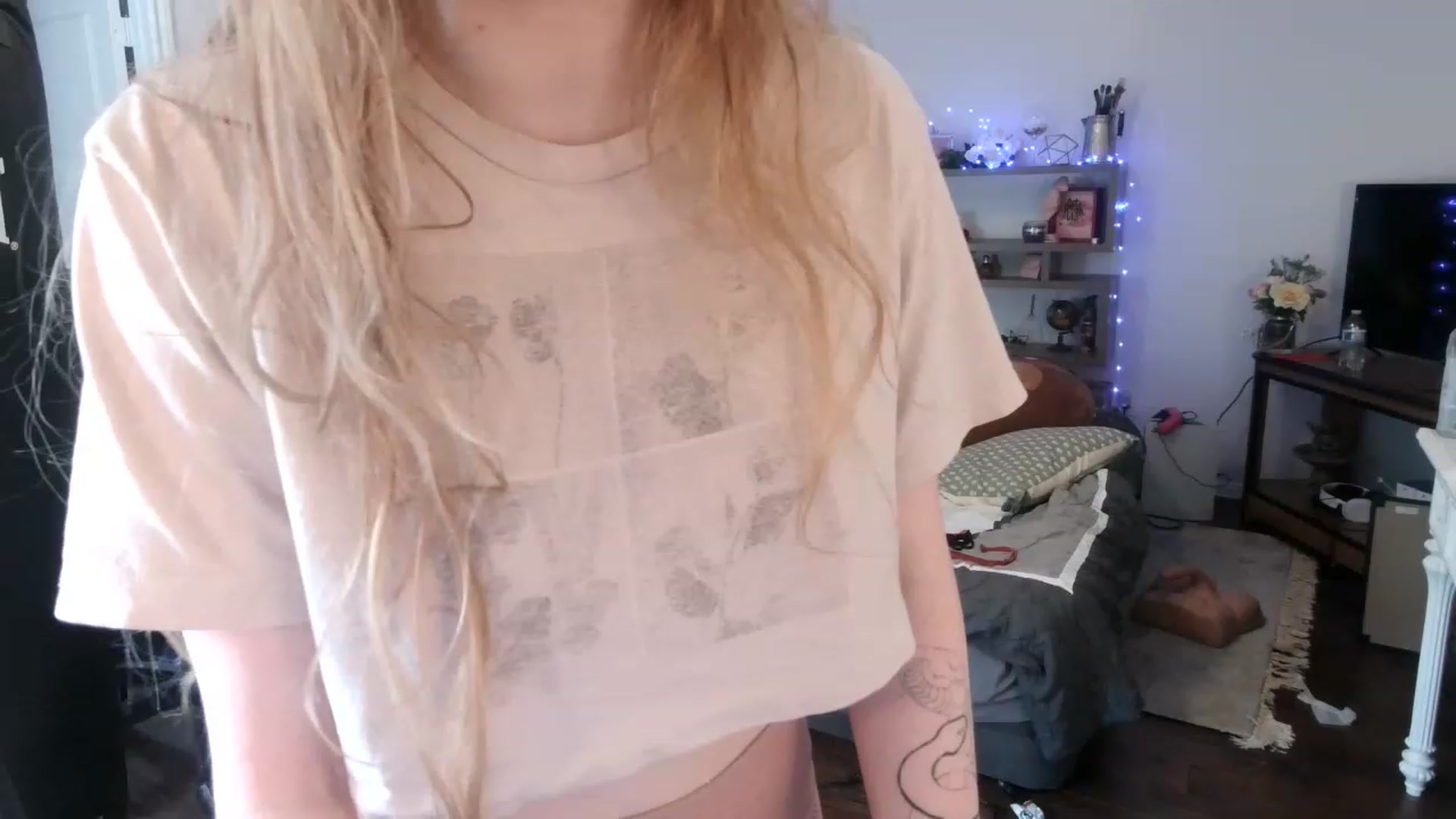 Gallery image thumbnail from Bunnydathug's myfreecams stream on, 02/28/2023, 17:49 image 5 of 20