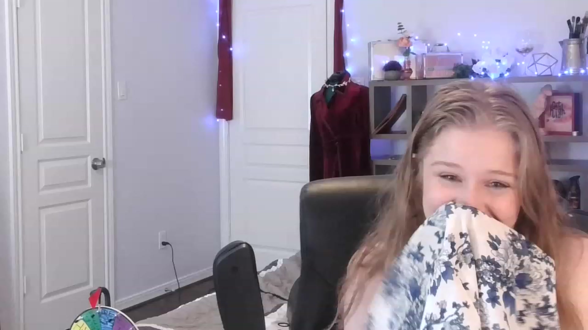 Gallery image thumbnail from Bunnydathug's myfreecams stream on, 02/28/2023, 20:25 image 18 of 20