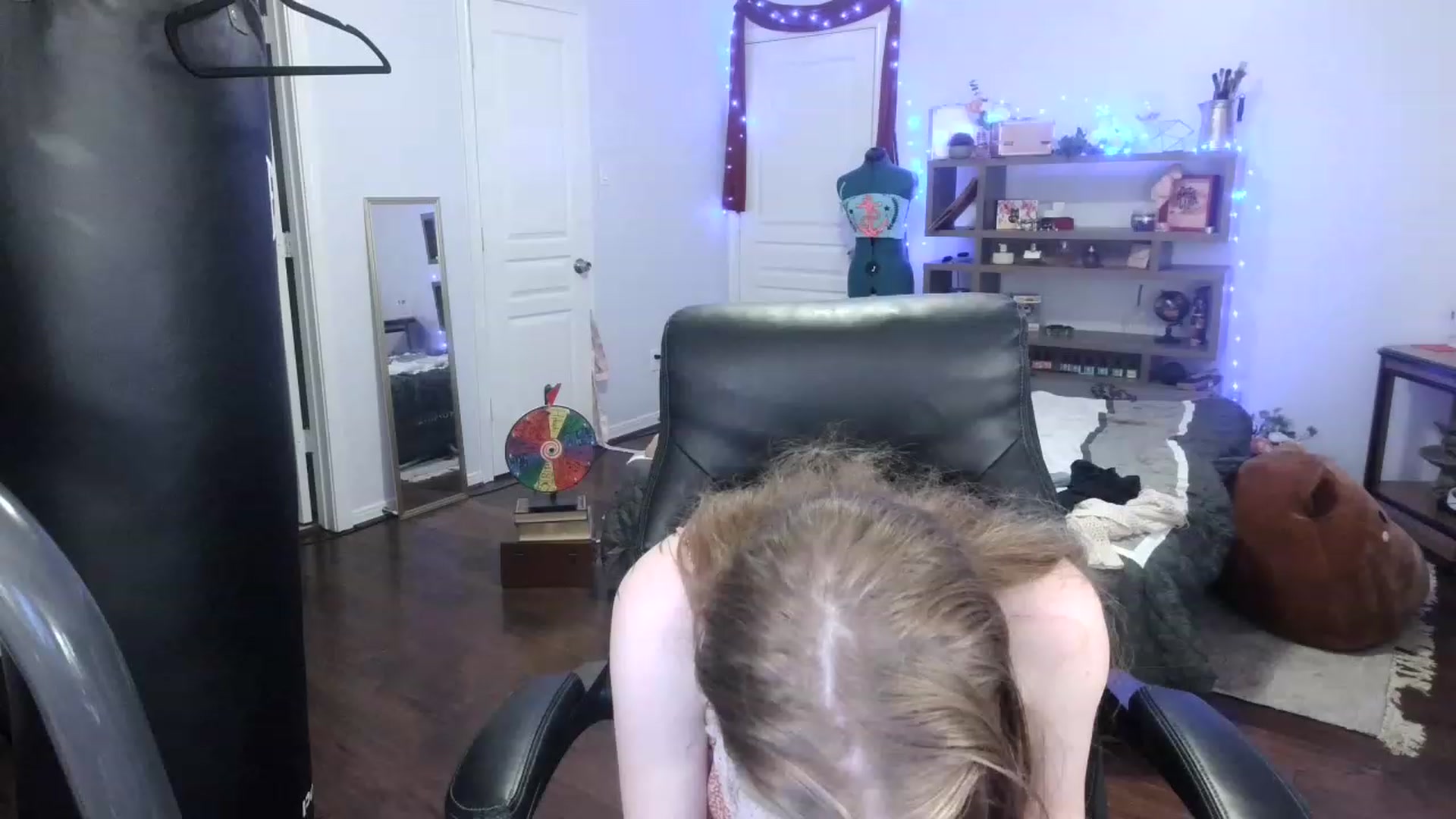 Gallery image thumbnail from Bunnydathug's myfreecams stream on, 03/07/2023, 03:13 image 1 of 20