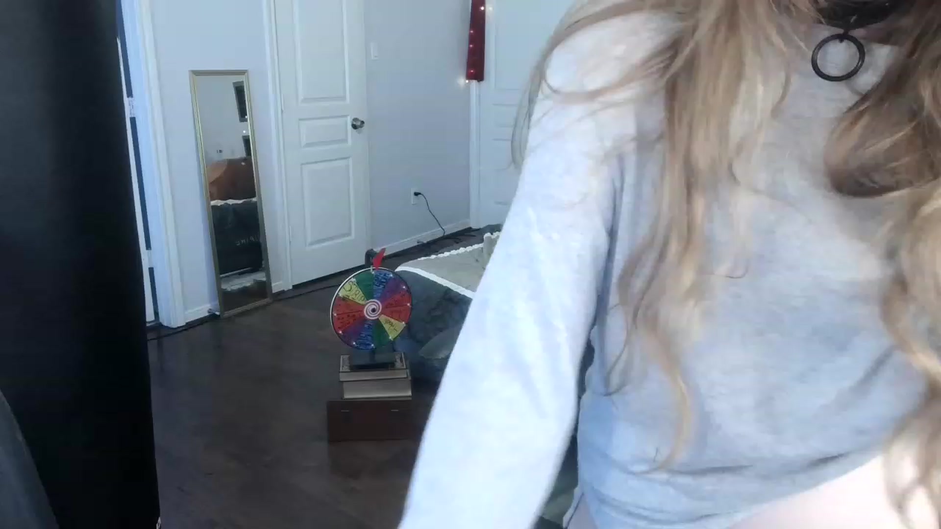 Gallery image thumbnail from Bunnydathug's myfreecams stream on, 03/08/2023, 19:31 image 14 of 20