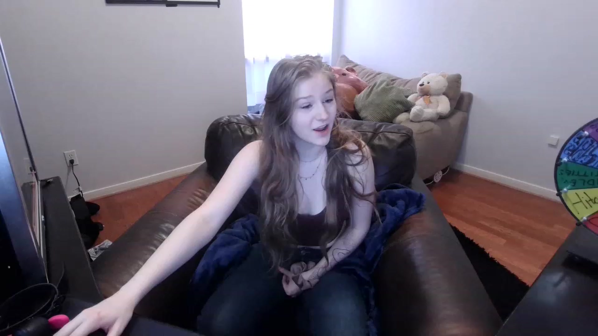 Gallery image thumbnail from Bunnydathug's myfreecams stream on, 03/16/2023, 18:55 image 12 of 20