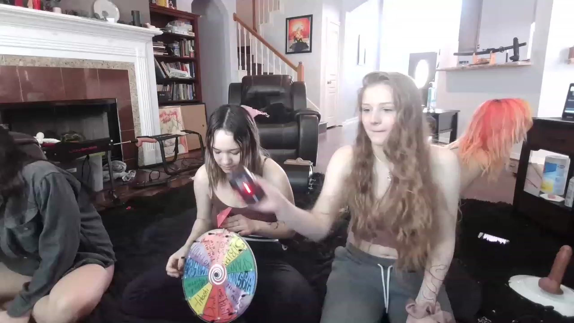 Gallery image thumbnail from Bunnydathug's myfreecams stream on, 03/21/2023, 16:11 image 19 of 20