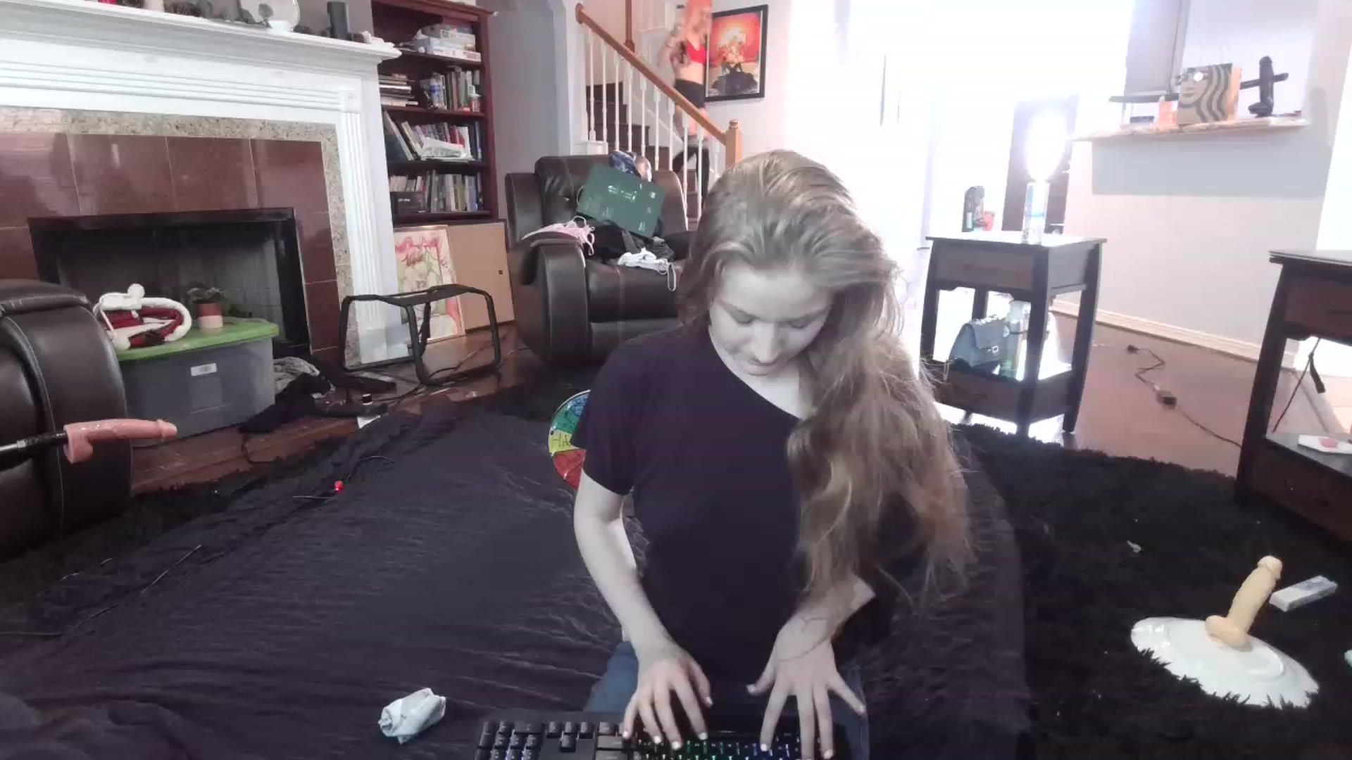 Gallery image thumbnail from Bunnydathug's myfreecams stream on, 03/23/2023, 18:51 image 1 of 20