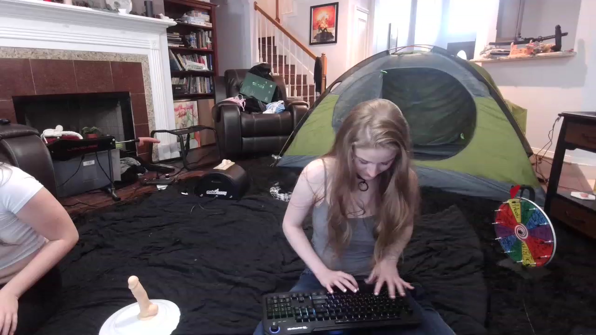 Gallery image thumbnail from Bunnydathug's myfreecams stream on, 03/24/2023, 19:37 image 4 of 20