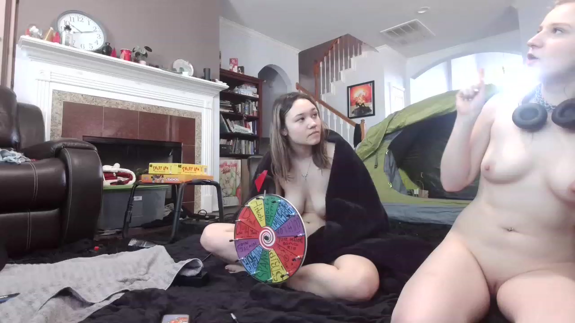 Gallery image thumbnail from Bunnydathug's myfreecams stream on, 03/25/2023, 22:01 image 13 of 20