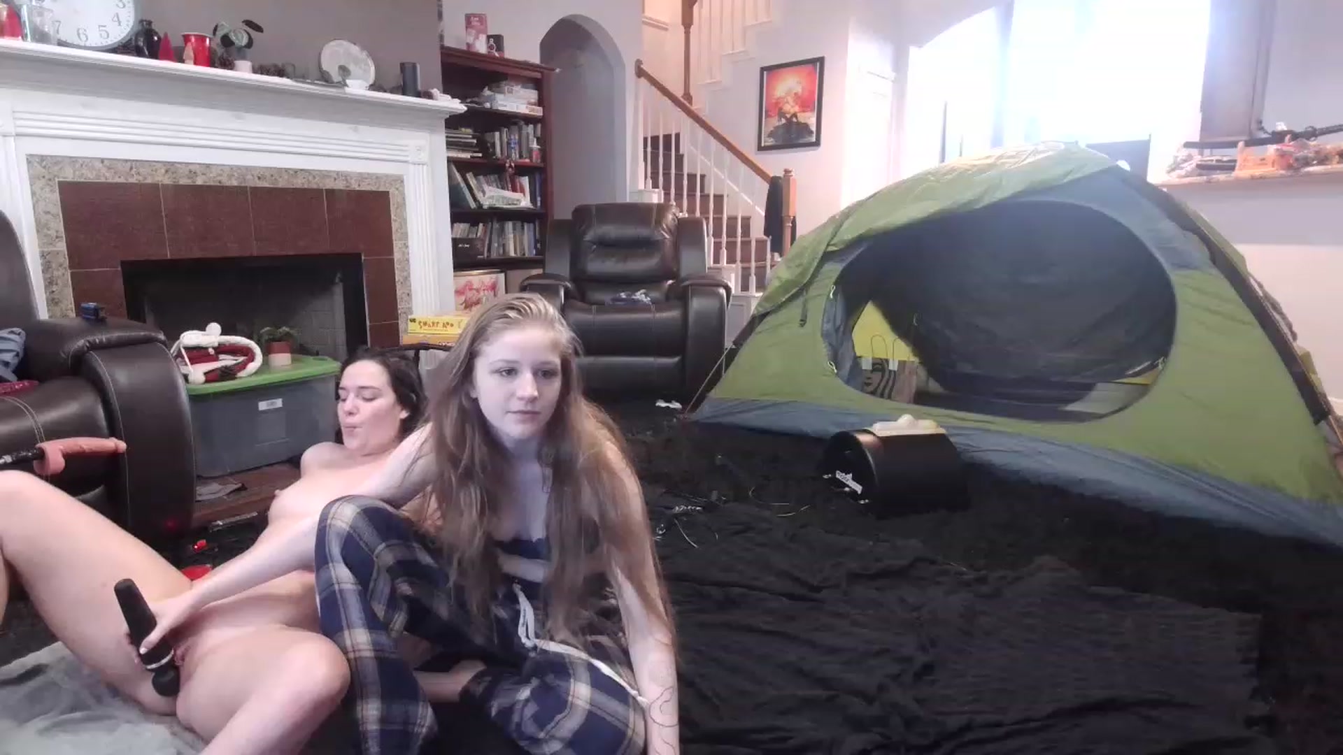 Gallery image thumbnail from Bunnydathug's myfreecams stream on, 03/26/2023, 21:38 image 12 of 20