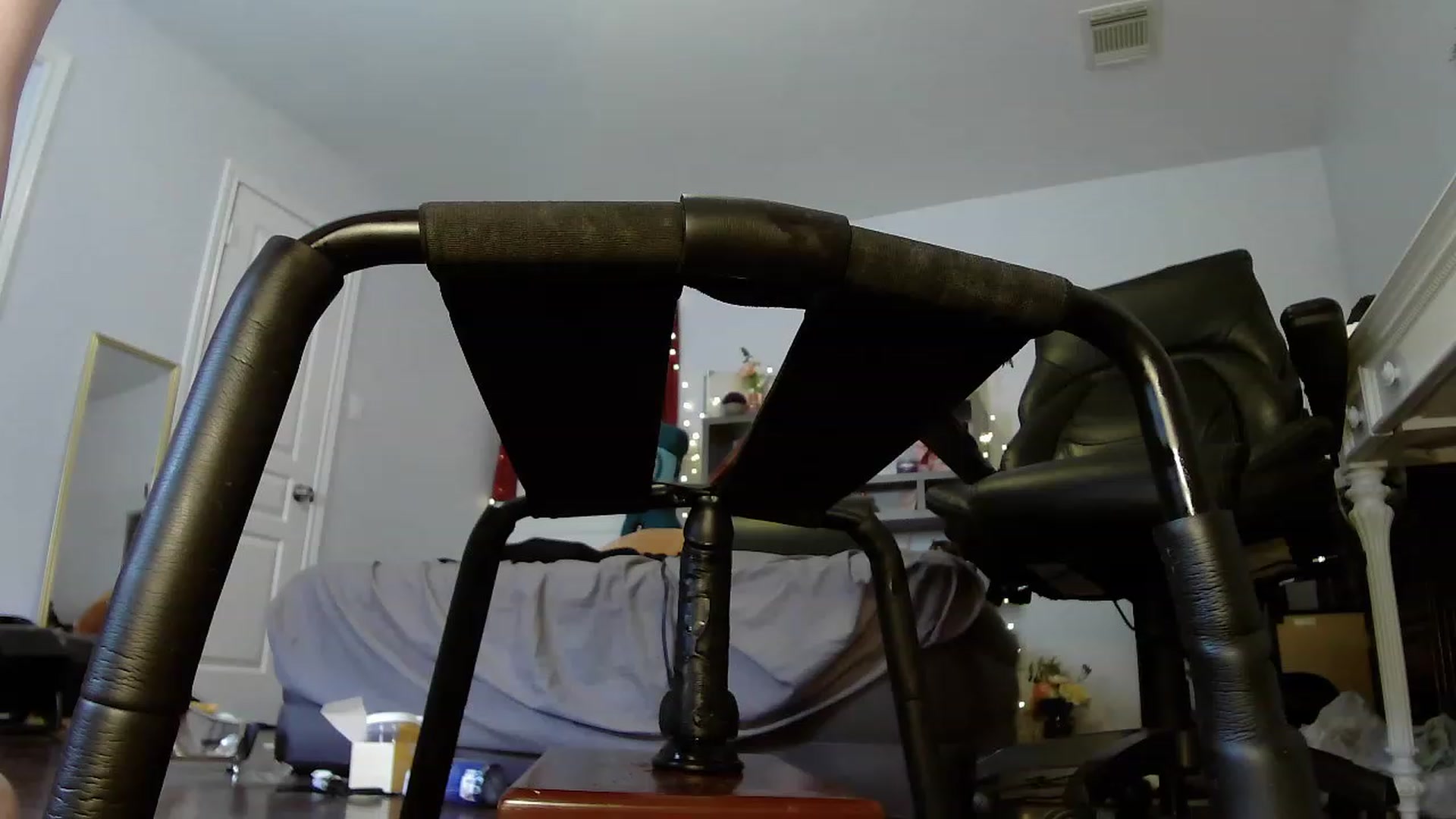 Gallery image thumbnail from Bunnydathug's myfreecams stream on, 04/01/2023, 20:42 image 3 of 20