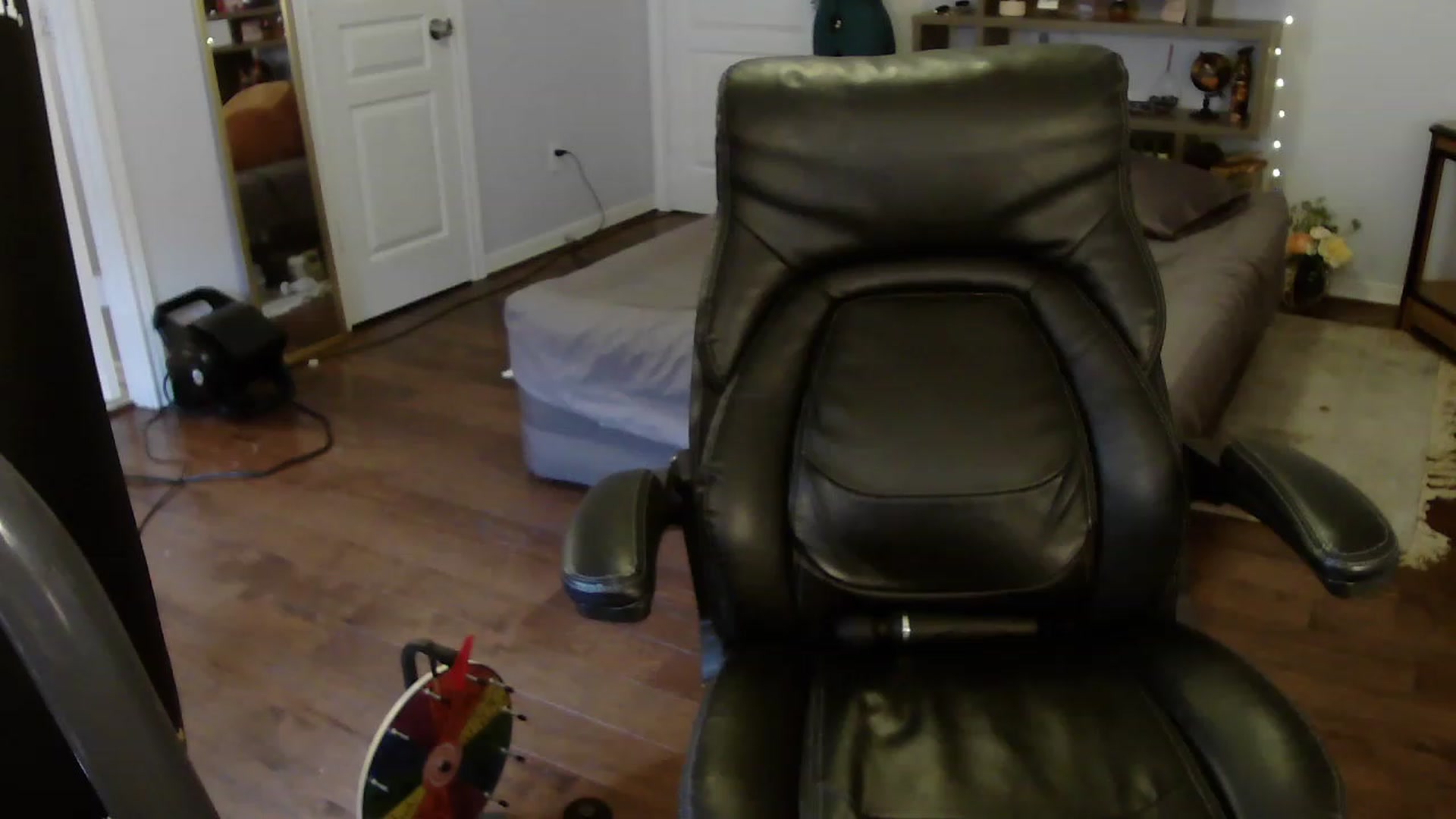 Gallery image thumbnail from Bunnydathug's myfreecams stream on, 04/02/2023, 15:24 image 6 of 20
