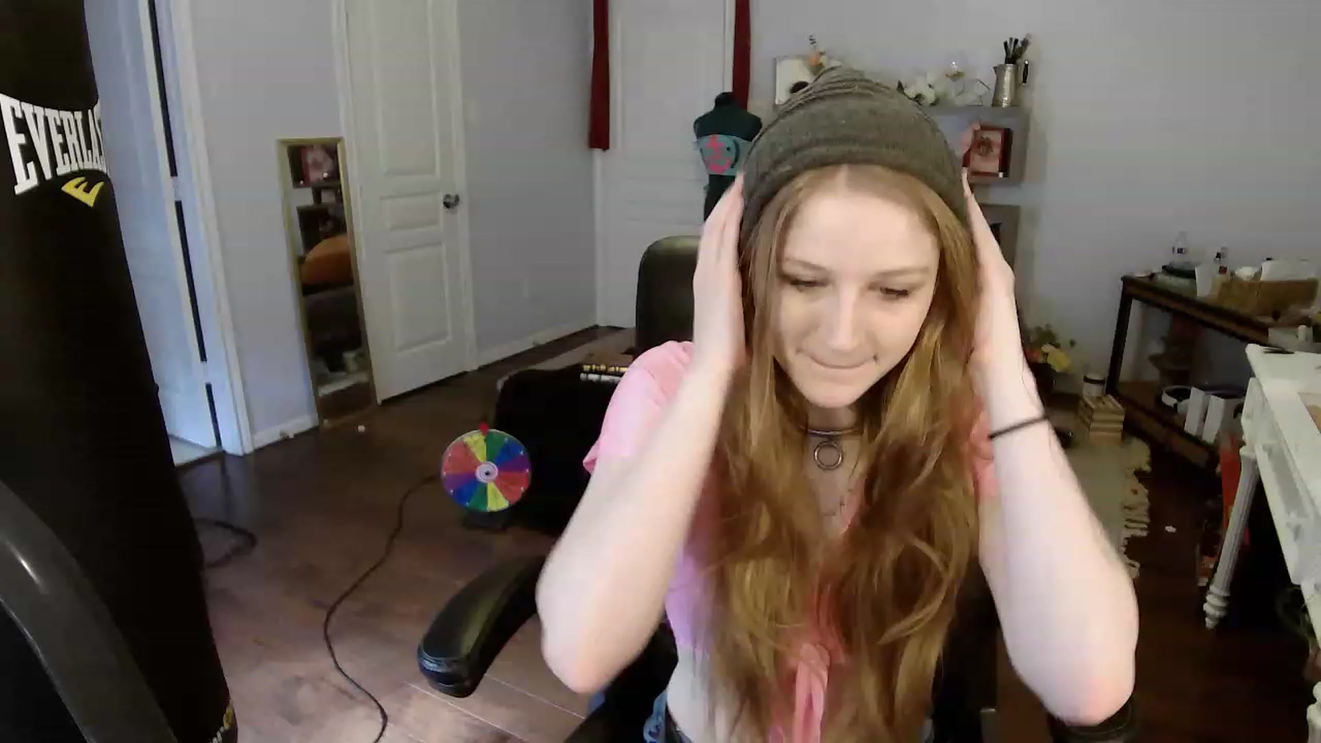 Gallery image thumbnail from Bunnydathug's myfreecams stream on, 04/05/2023, 15:26 image 12 of 20