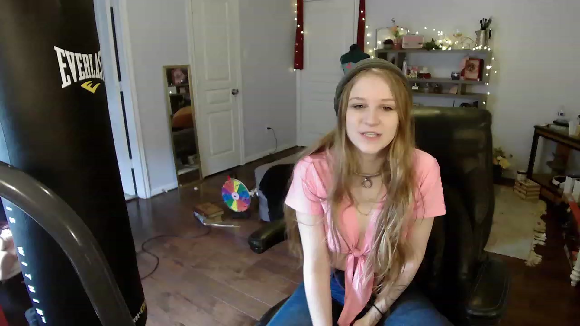 Gallery image thumbnail from Bunnydathug's myfreecams stream on, 04/05/2023, 17:45 image 19 of 20