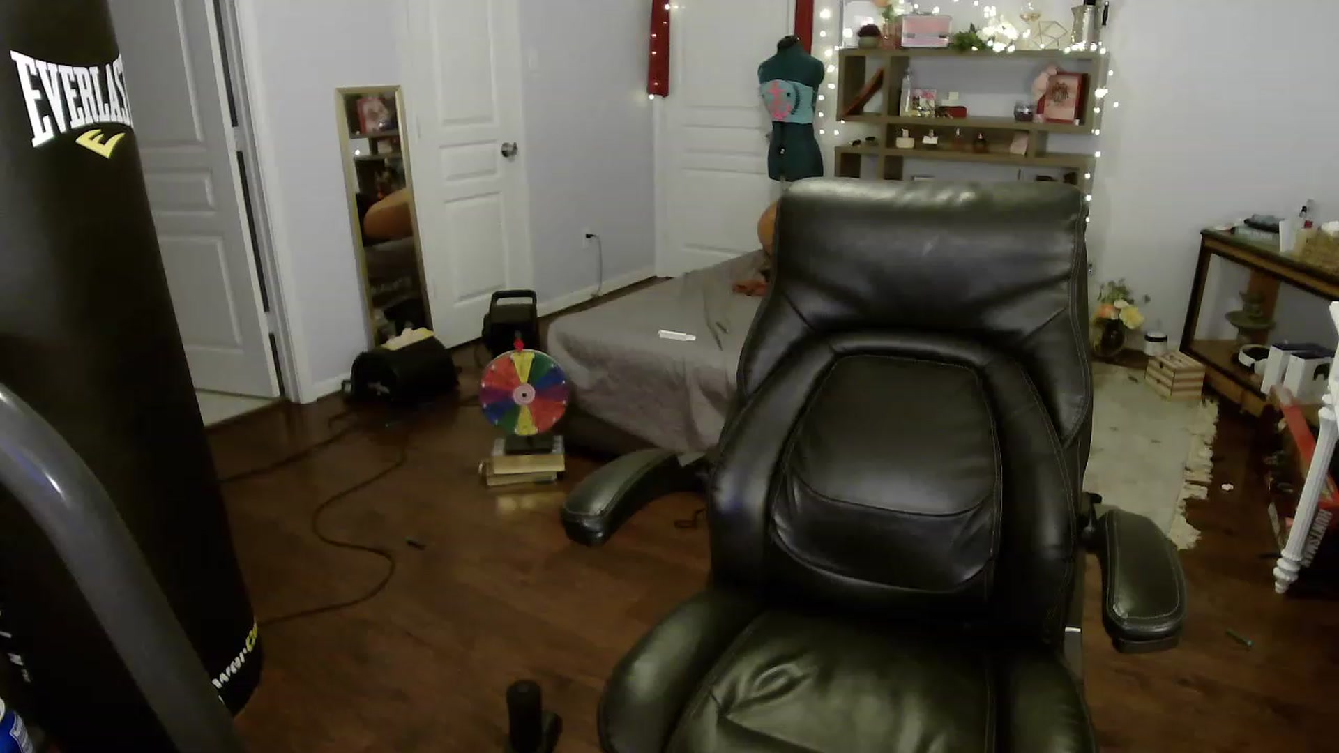 Gallery image thumbnail from Bunnydathug's myfreecams stream on, 04/07/2023, 24:56 image 11 of 20