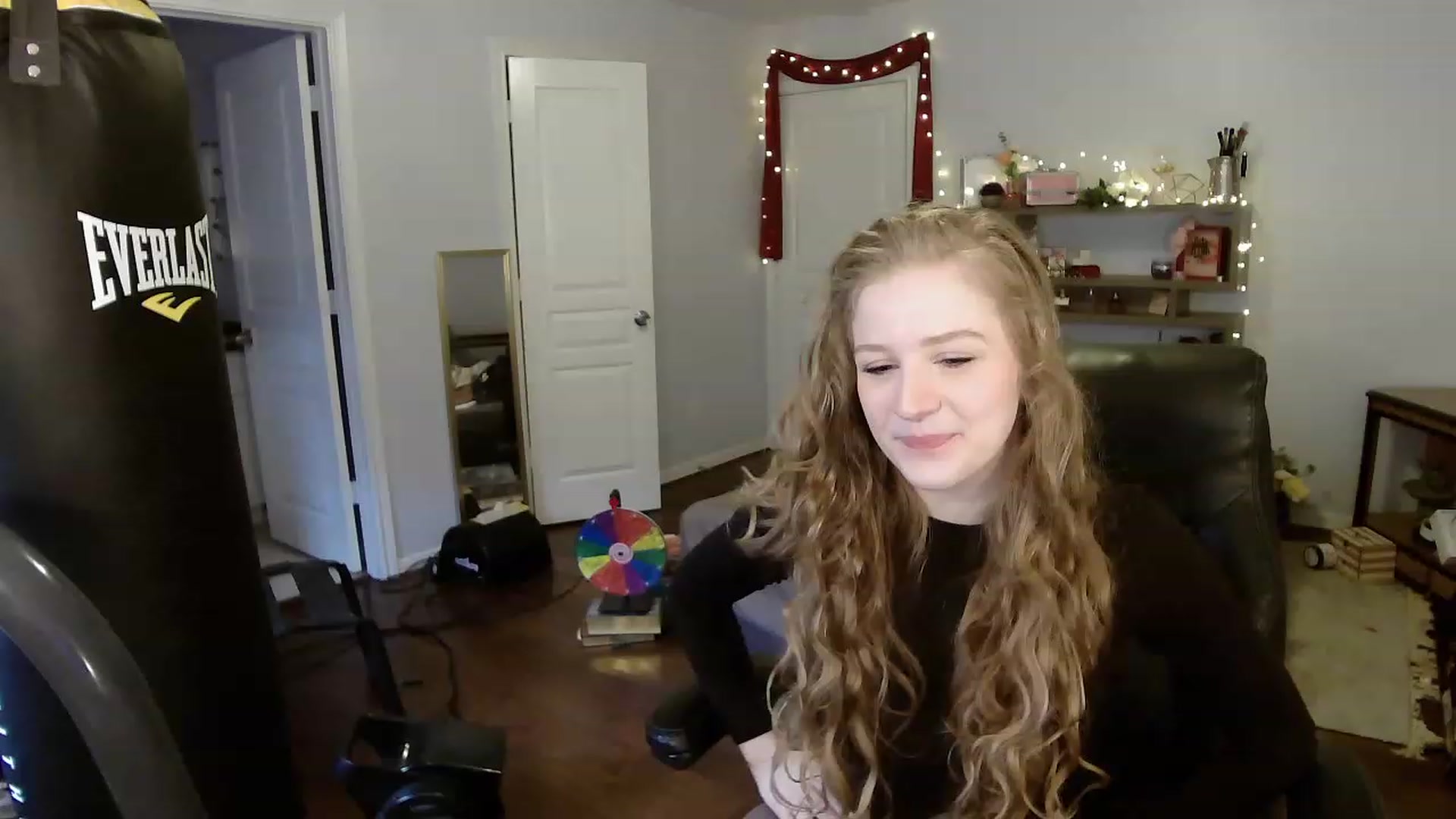Gallery image thumbnail from Bunnydathug's myfreecams stream on, 04/08/2023, 15:51 image 5 of 20
