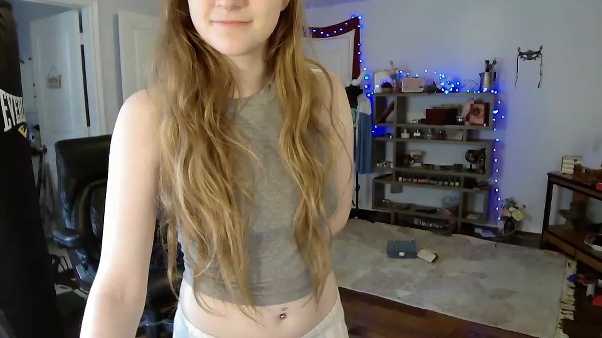 Gallery image thumbnail from Bunnydathug's myfreecams stream on, 04/15/2023, 18:01 image 18 of 20