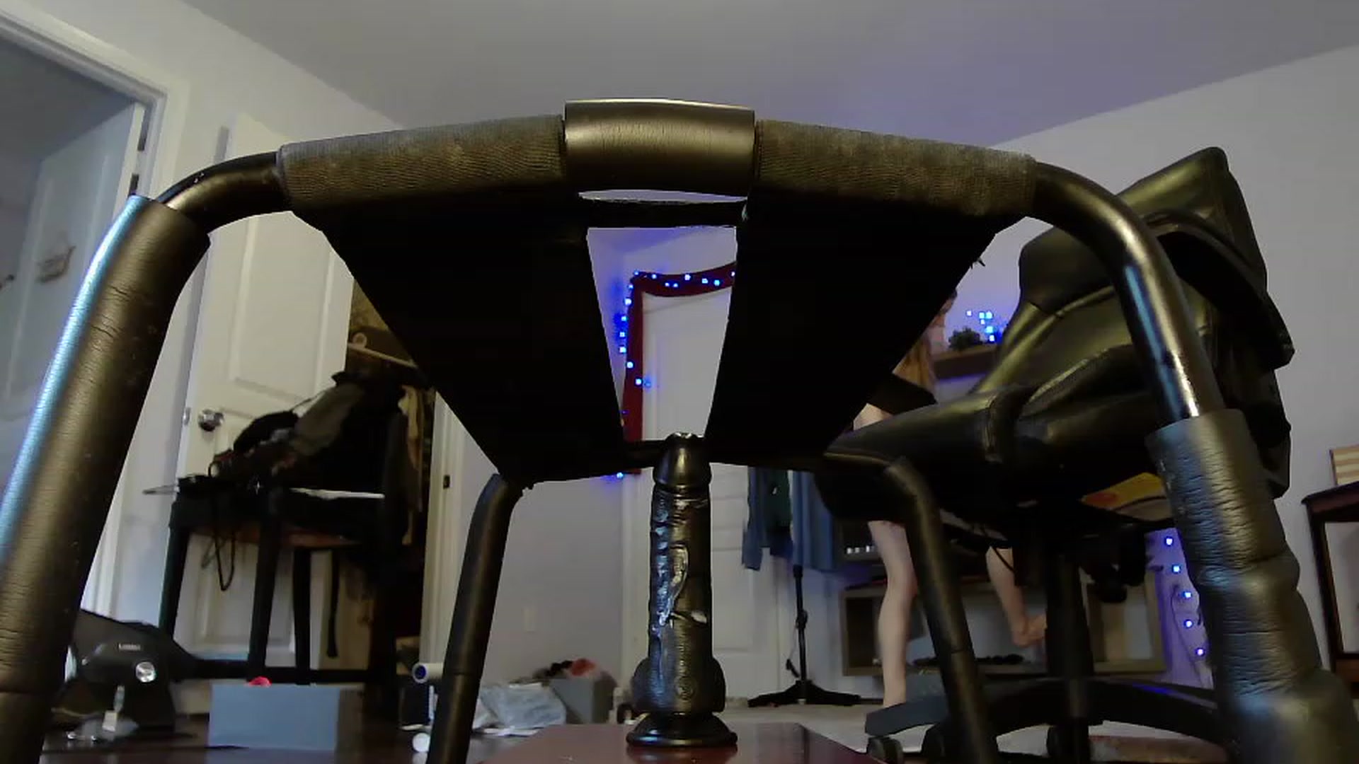 Gallery image thumbnail from Bunnydathug's myfreecams stream on, 04/15/2023, 19:43 image 8 of 20