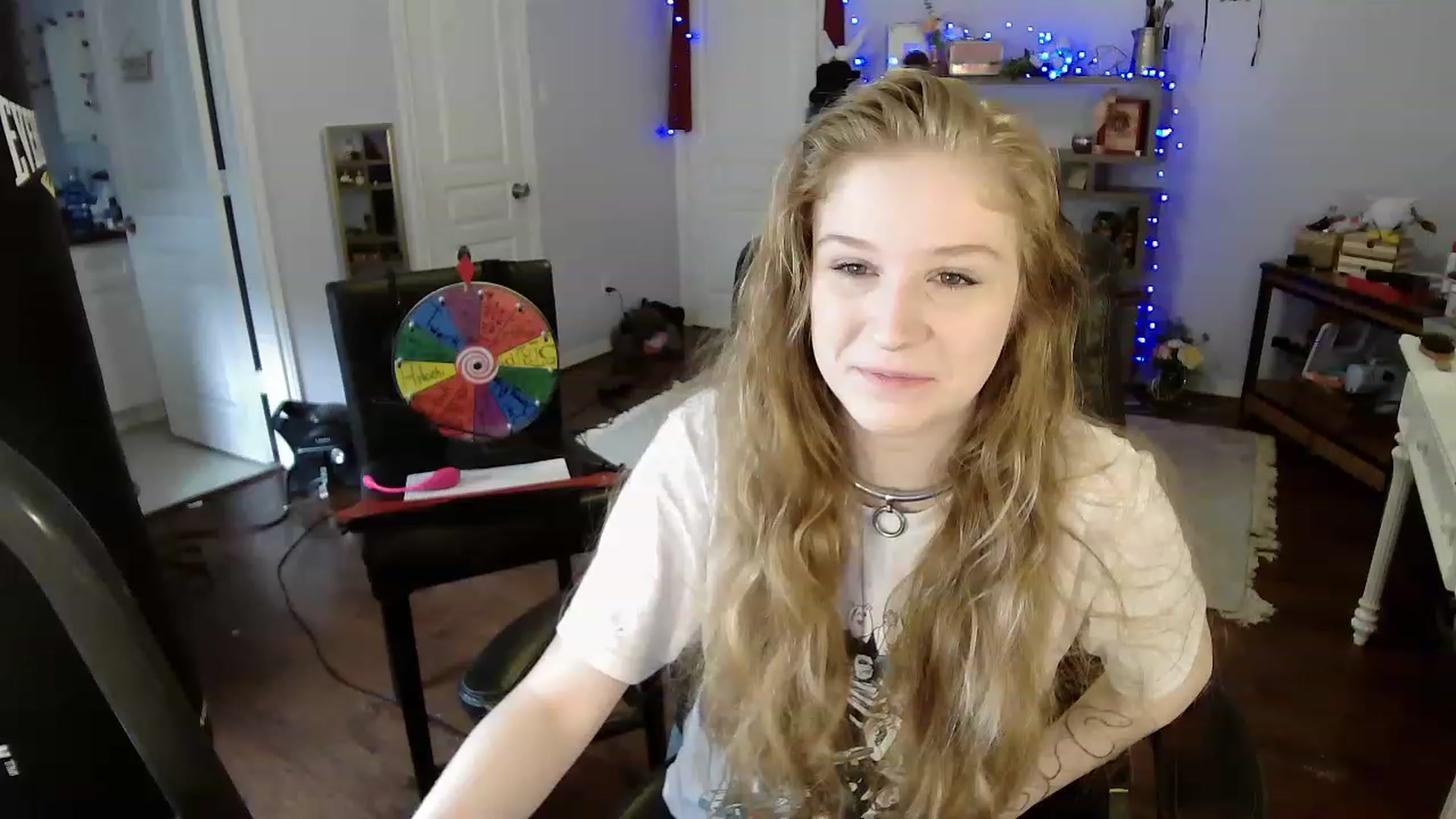 Gallery image thumbnail from Bunnydathug's myfreecams stream on, 04/20/2023, 14:45 image 14 of 20
