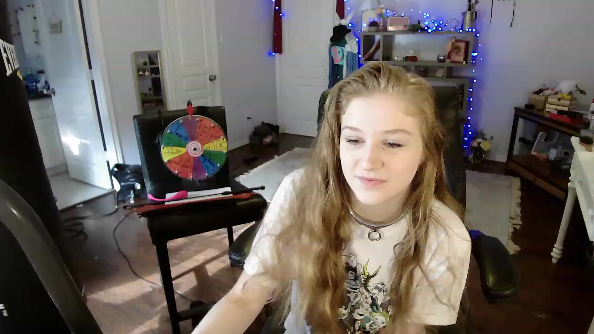 Gallery image thumbnail from Bunnydathug's myfreecams stream on, 04/20/2023, 14:45 image 10 of 20