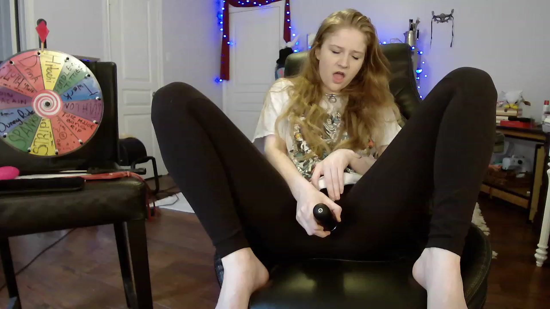 Gallery image thumbnail from Bunnydathug's myfreecams stream on, 04/20/2023, 16:32 image 2 of 20