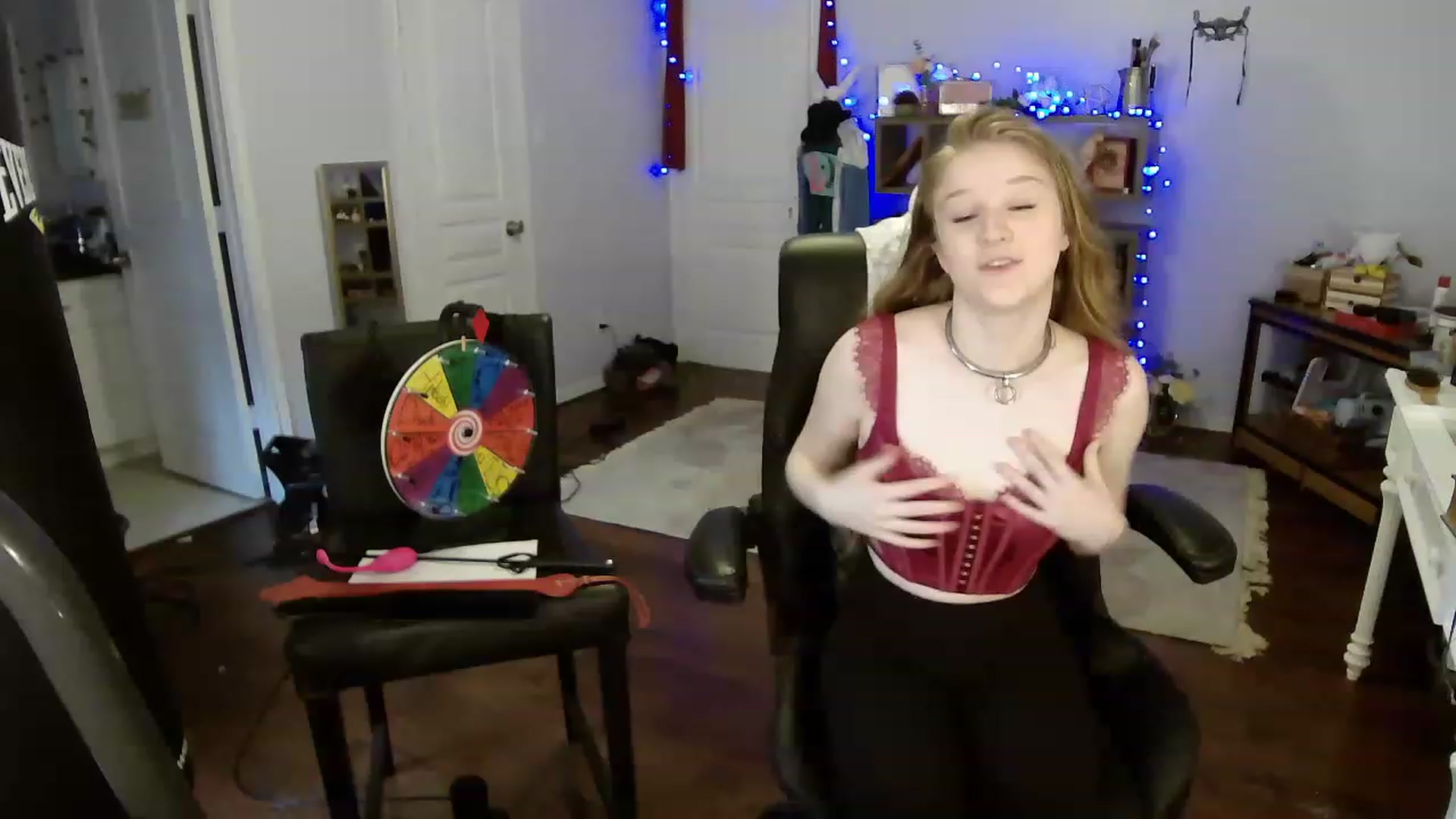 Gallery image thumbnail from Bunnydathug's myfreecams stream on, 04/20/2023, 16:32 image 12 of 20